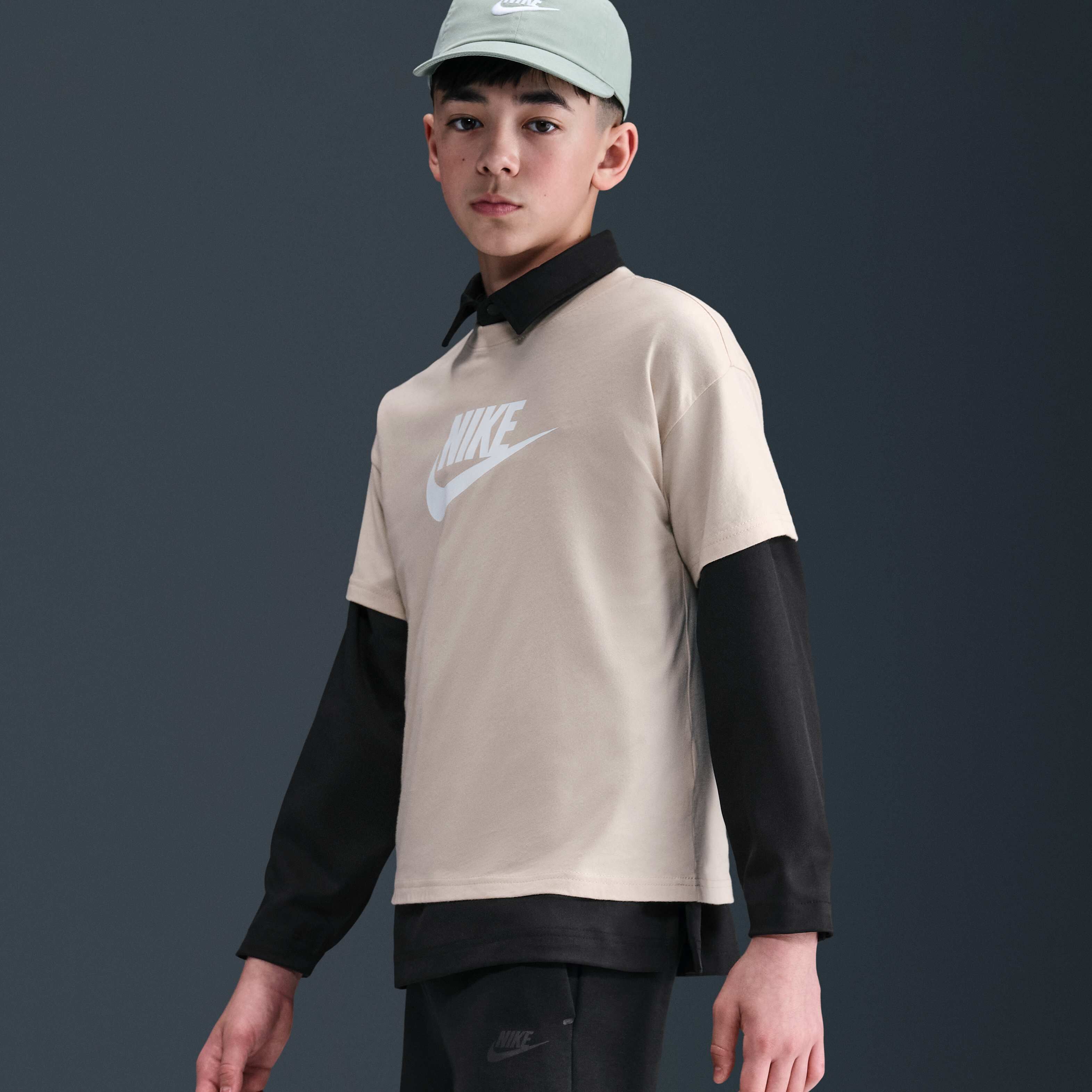 Nike Sportswear Tech Fleece image number 4