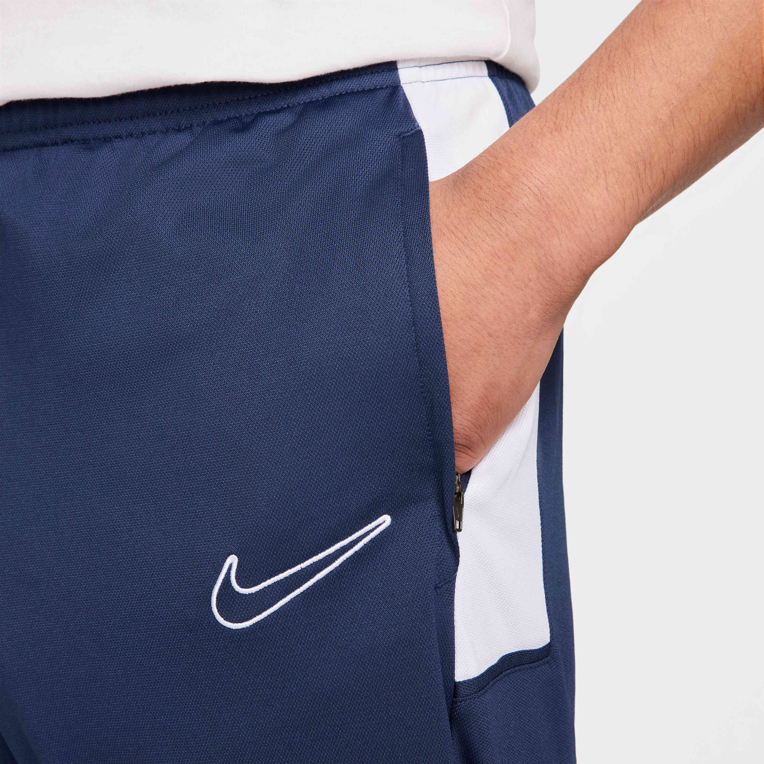 نايكي أكاديمي image number 8