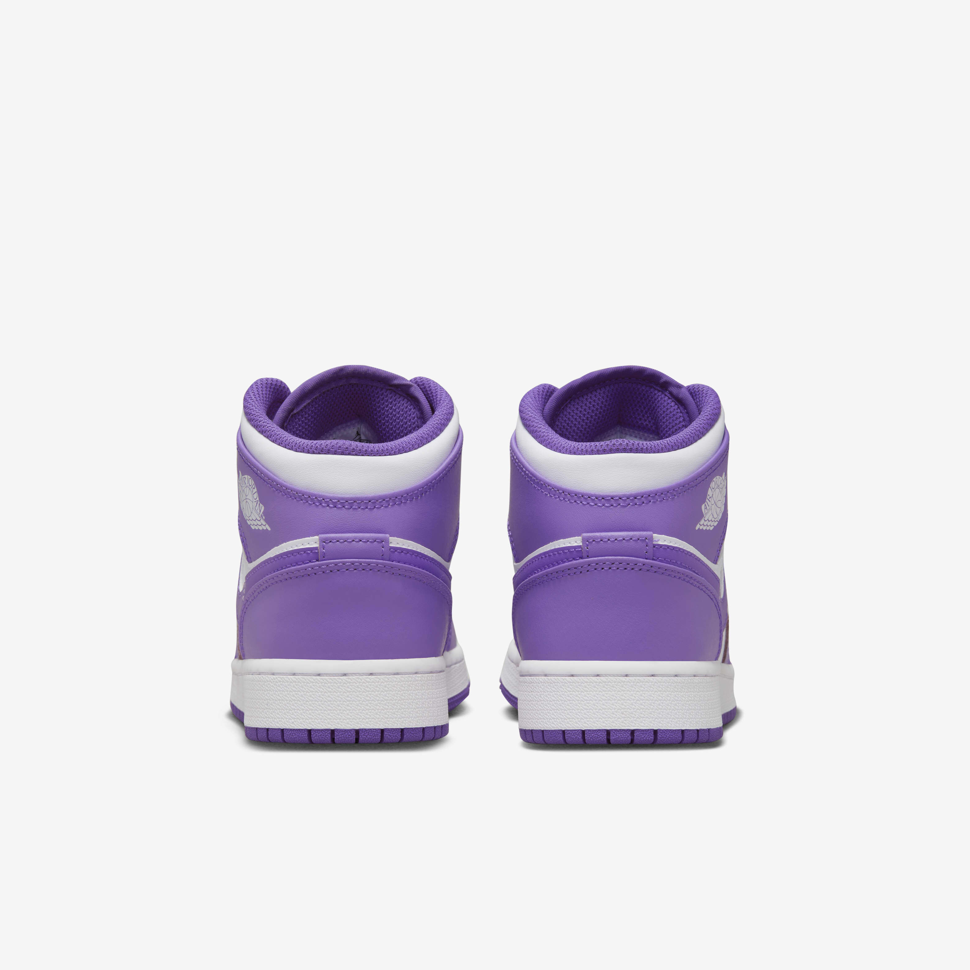 Air Jordan 1 Mid image number 5