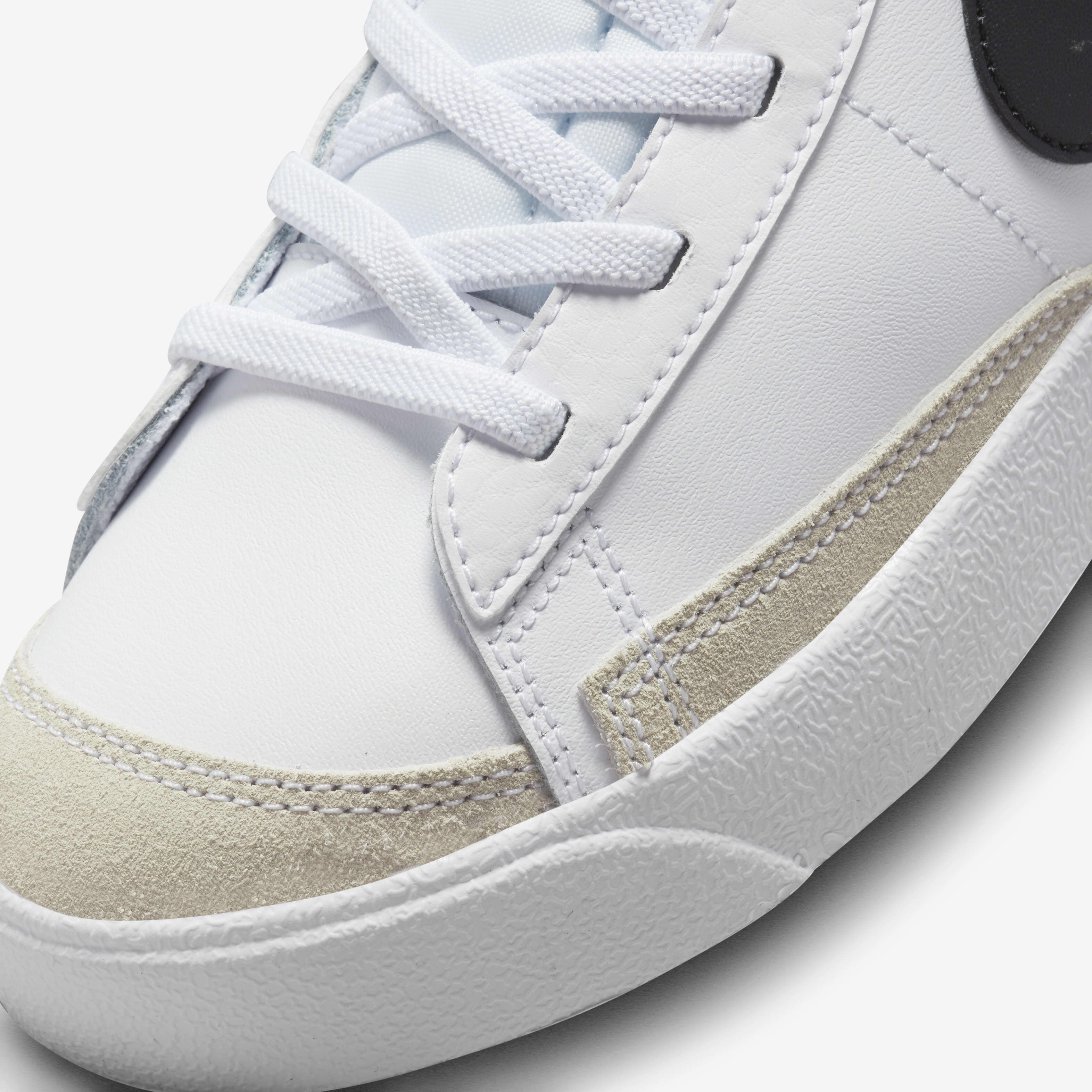 نايكي بليزر ميد '77 image number 6