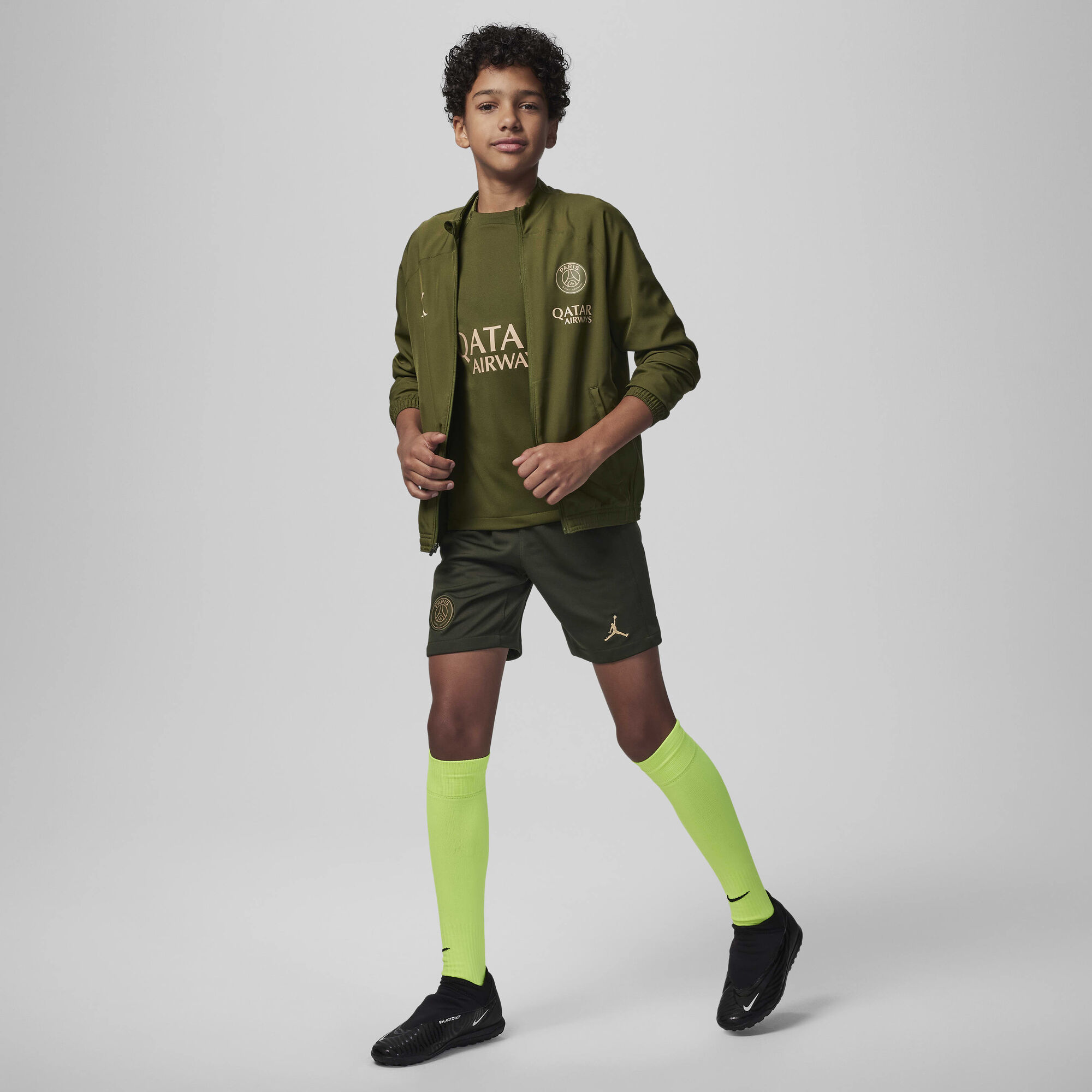 Zoom image