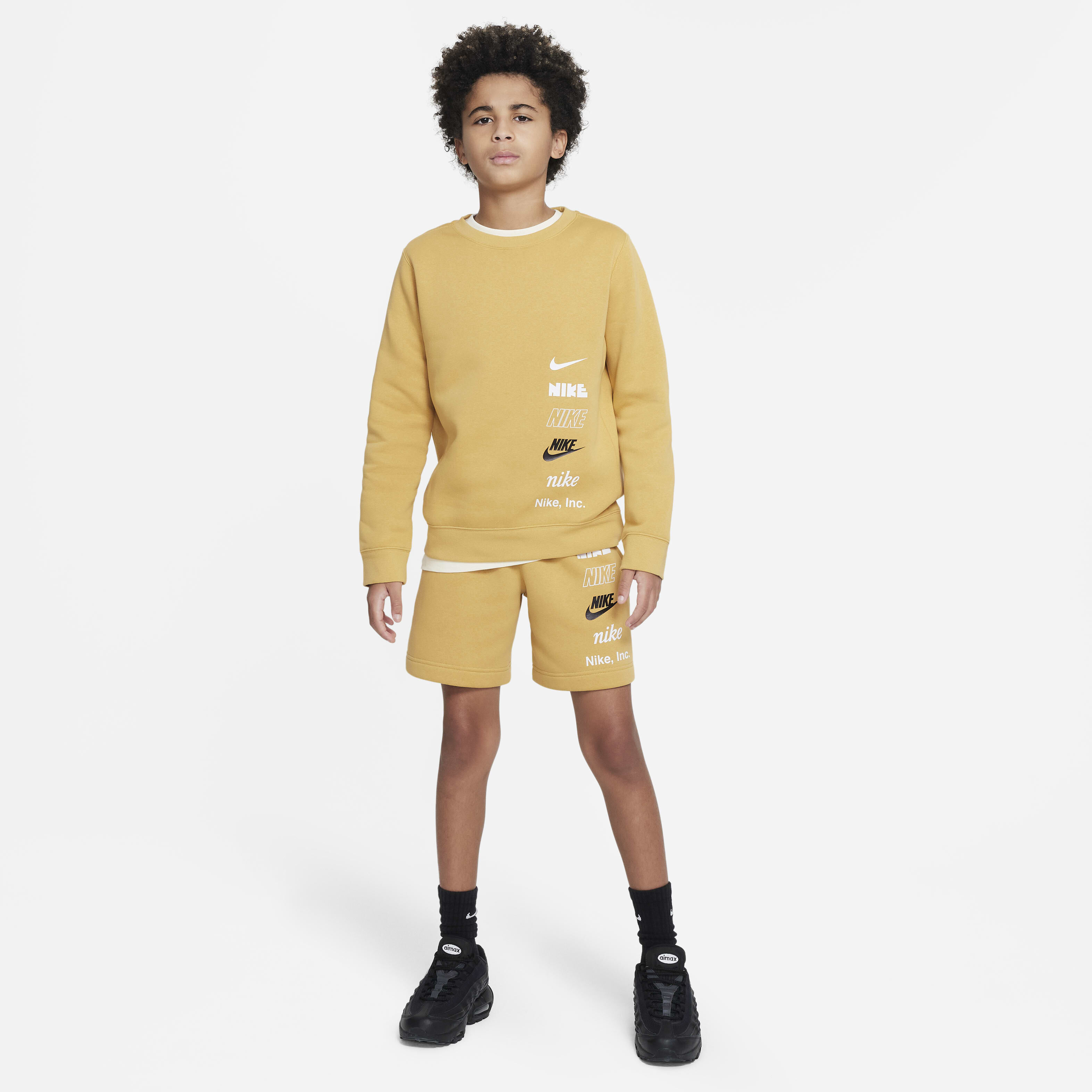 نايكي سبورتسوير image number 4