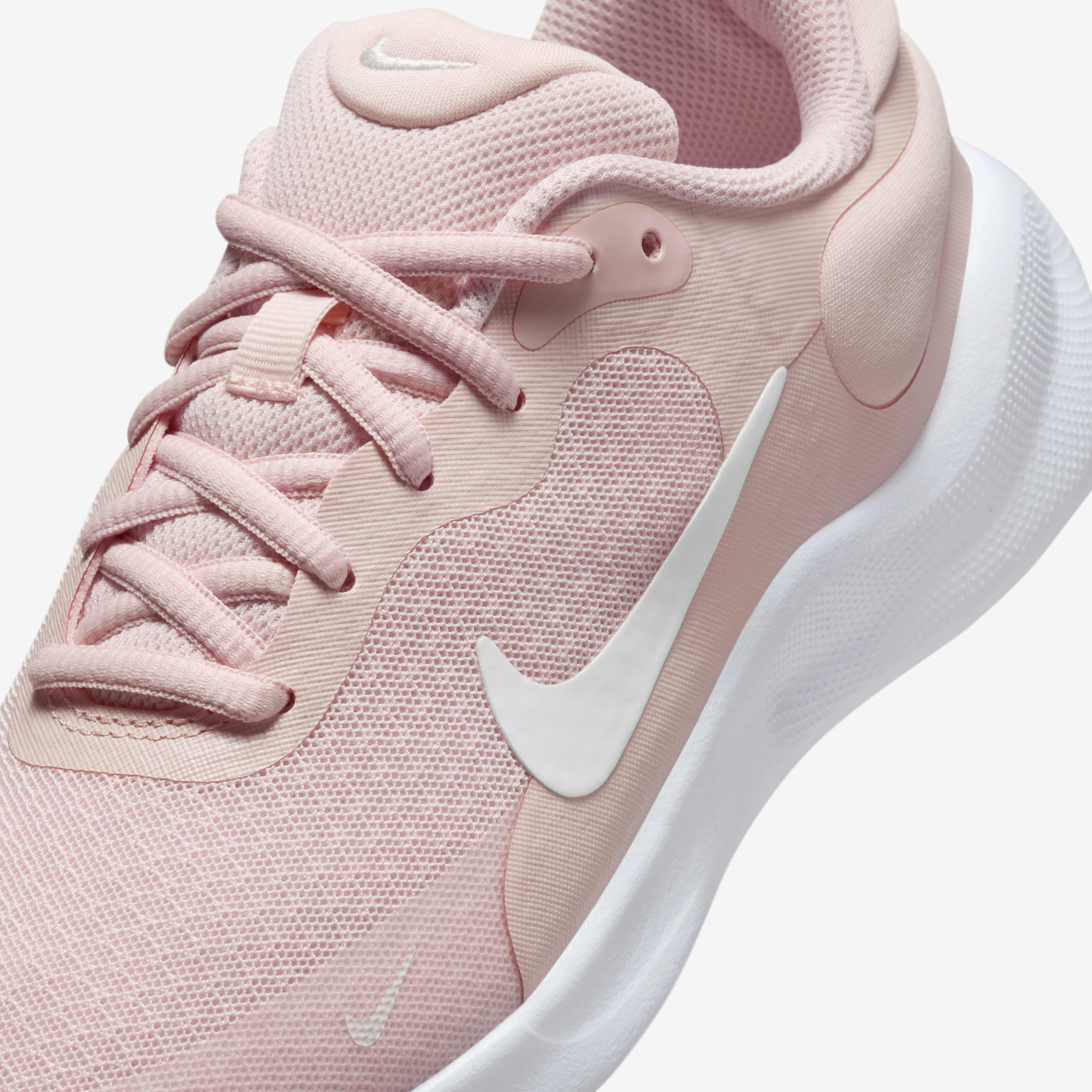 Nike Revolution 7 image number 6