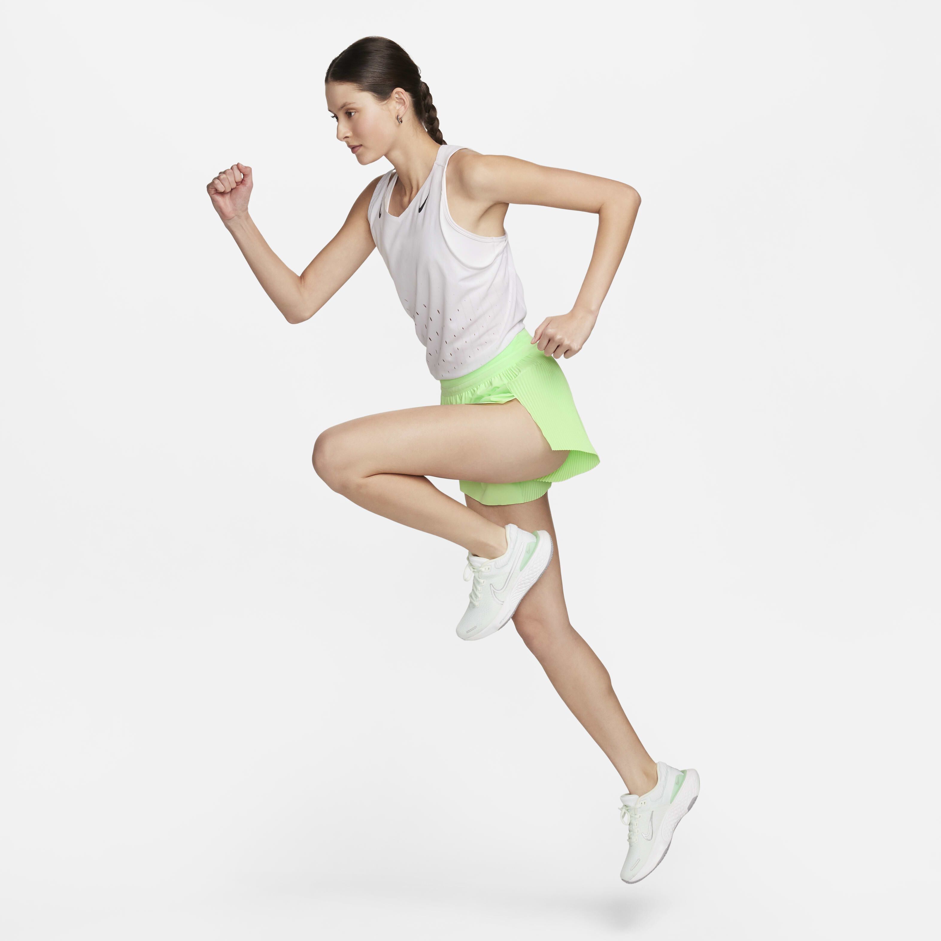 Nike AeroSwift image number 7