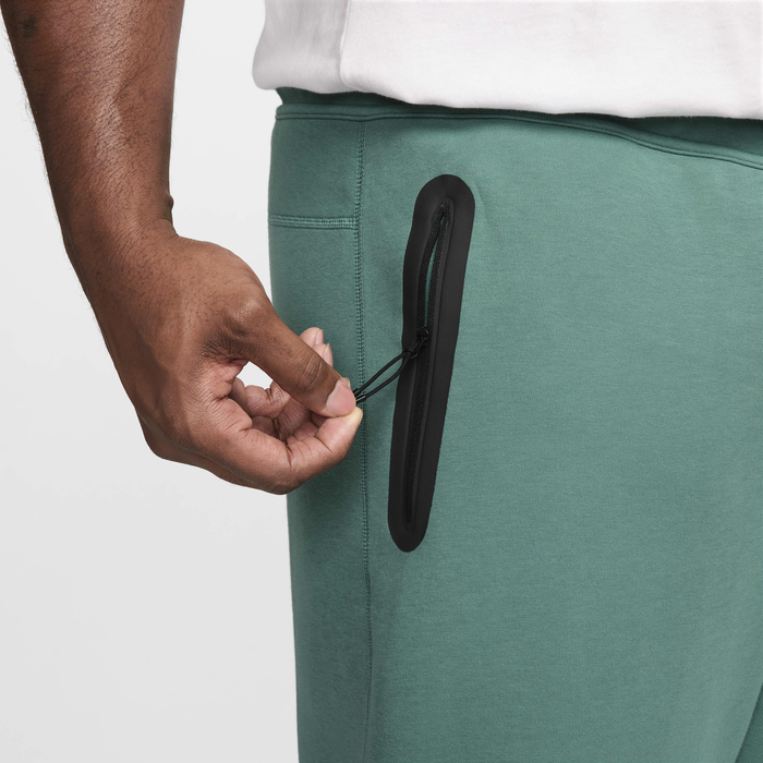 نايكي سبورتسوير تك فليس   image number 13 نايكي سبورتسوير تك فليس   image number 13