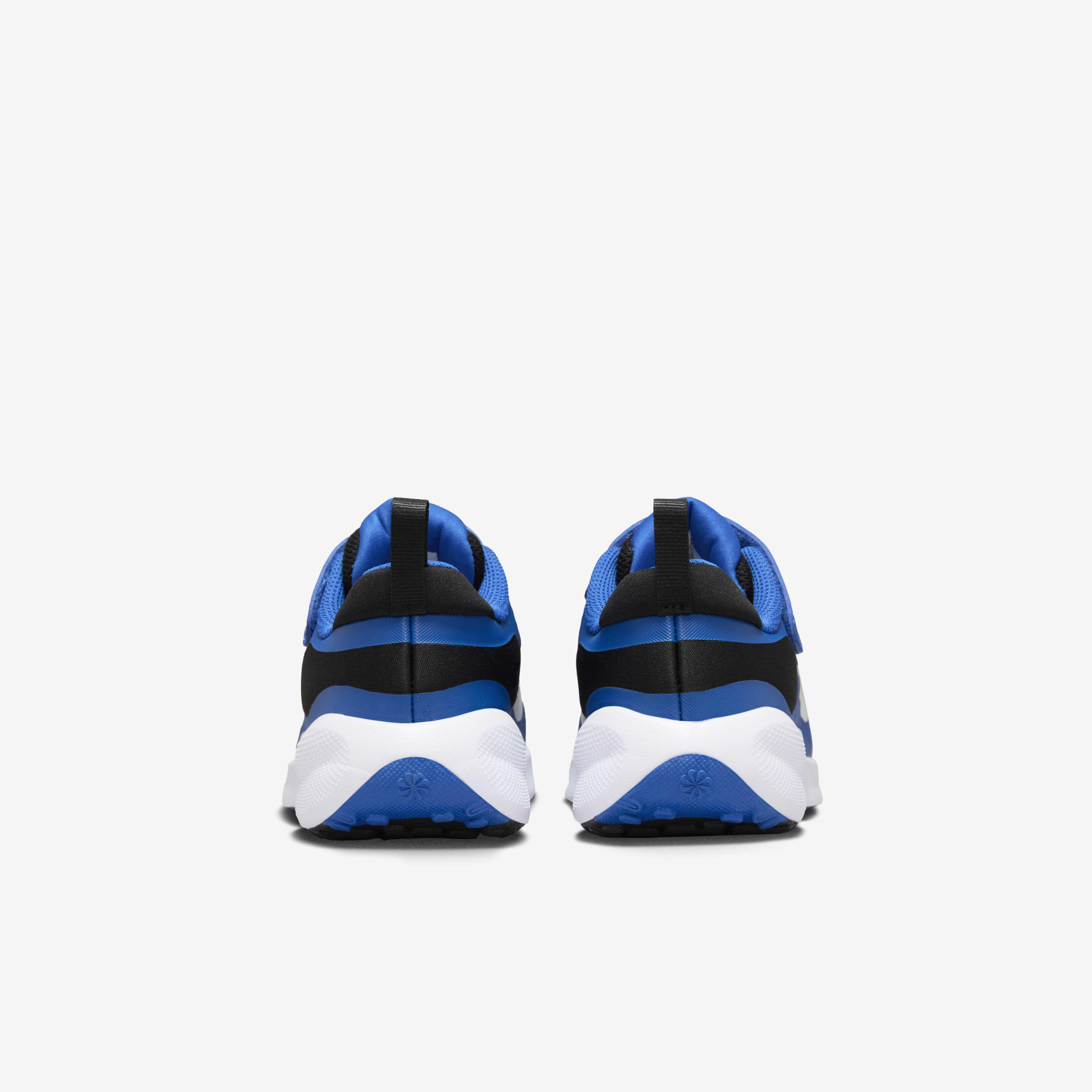 Nike Revolution 7 image number 5