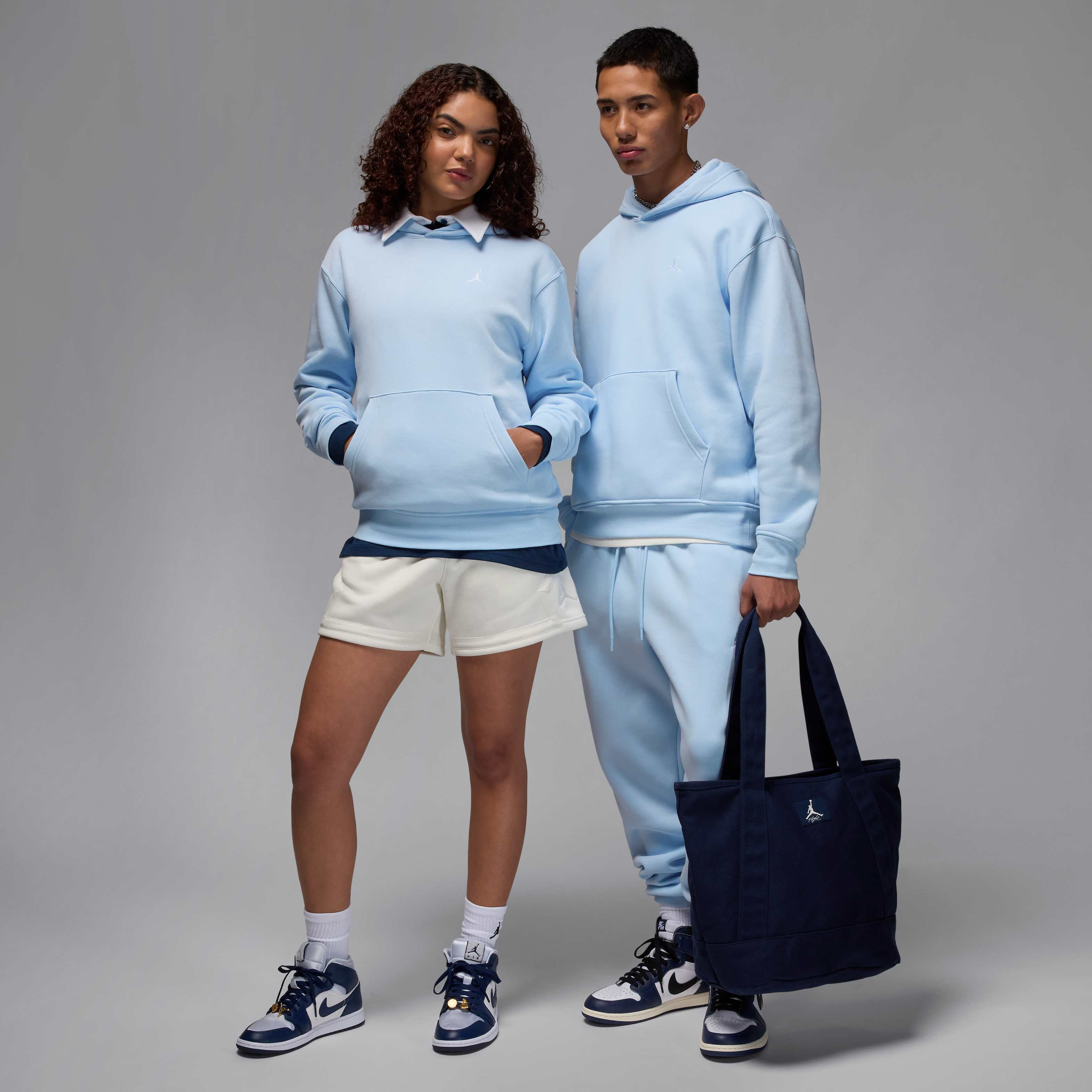 dinoworks Paris hoodie 水色　希少美品　ポーカーズ着用 dinoworks Paris hoodie 水色希少美品ポーカーズ着用