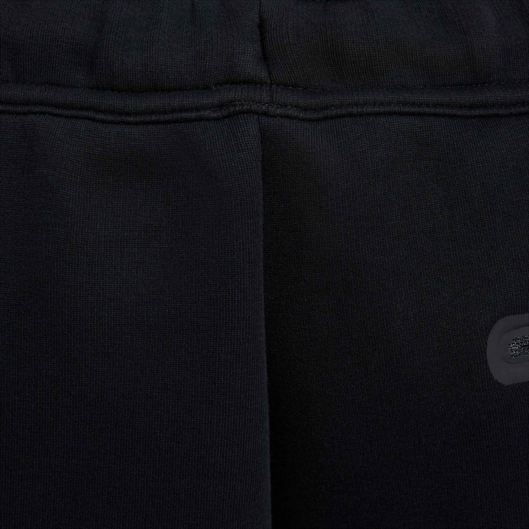 Nike Tech image number 7