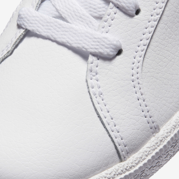 Women's Court Royale Shoe image number 6 Women's Court Royale Shoe image number 6