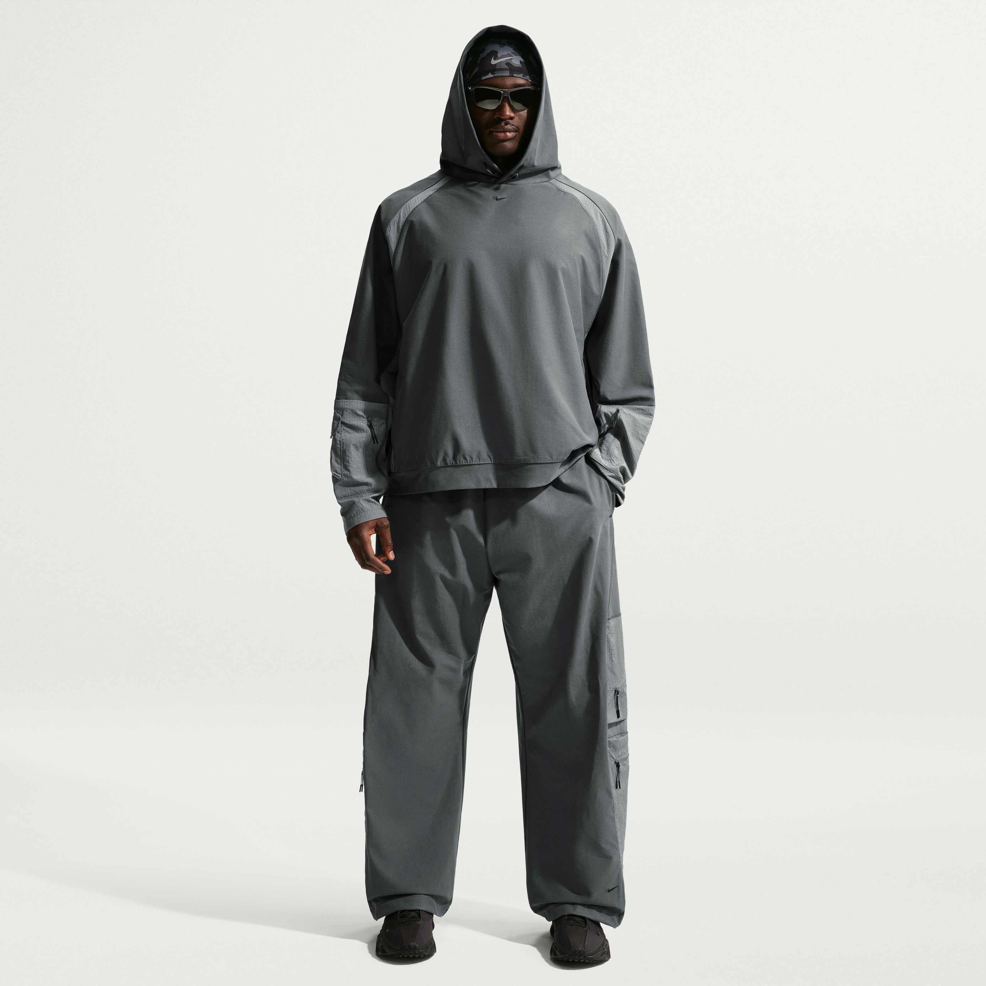 Nike Tech image number 7