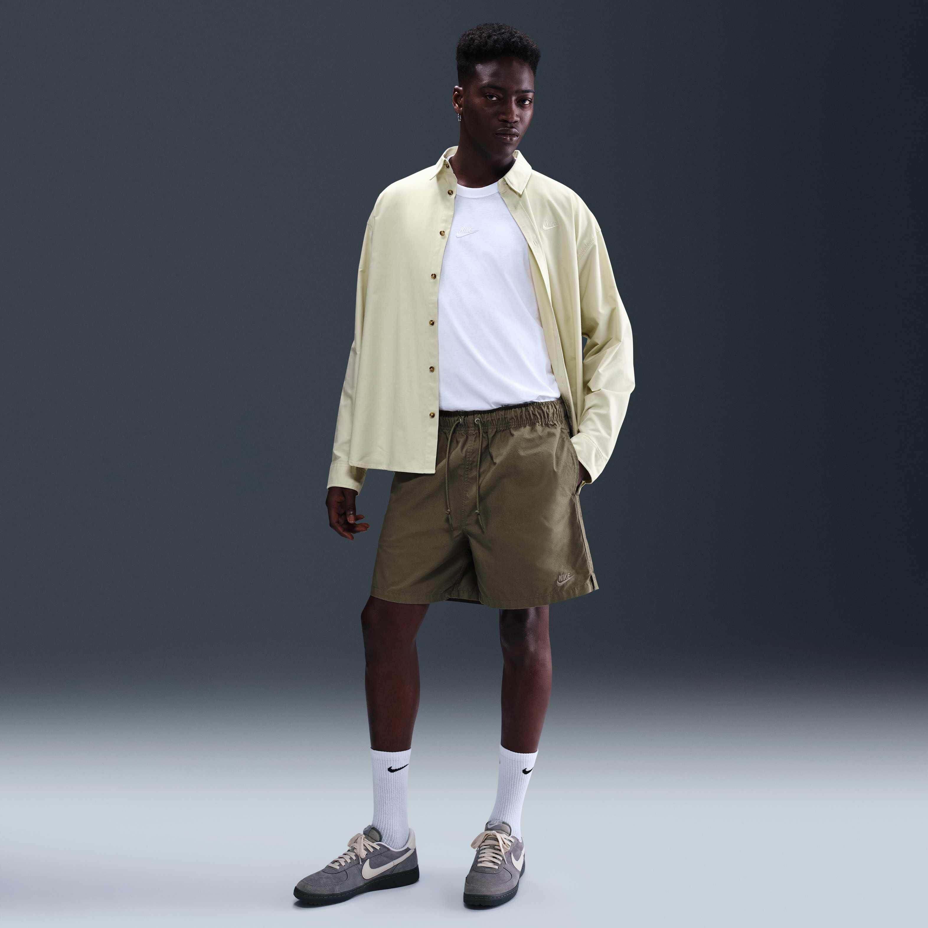 Nike Club image number 0