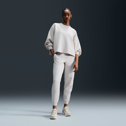 نايكي 24.7 امبوسبلي سوفت