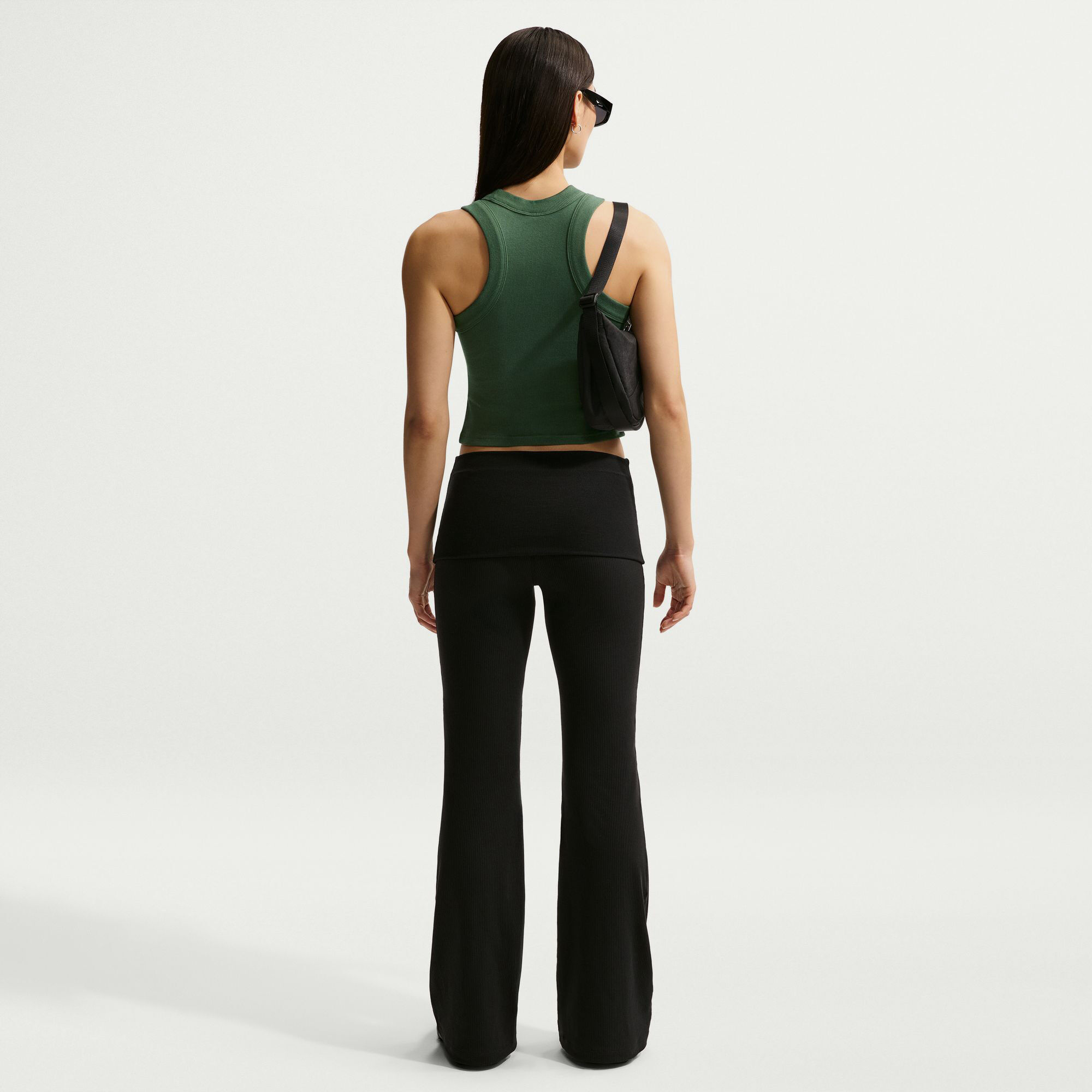 نايكي سبورتسوير تشيل نت image number 1