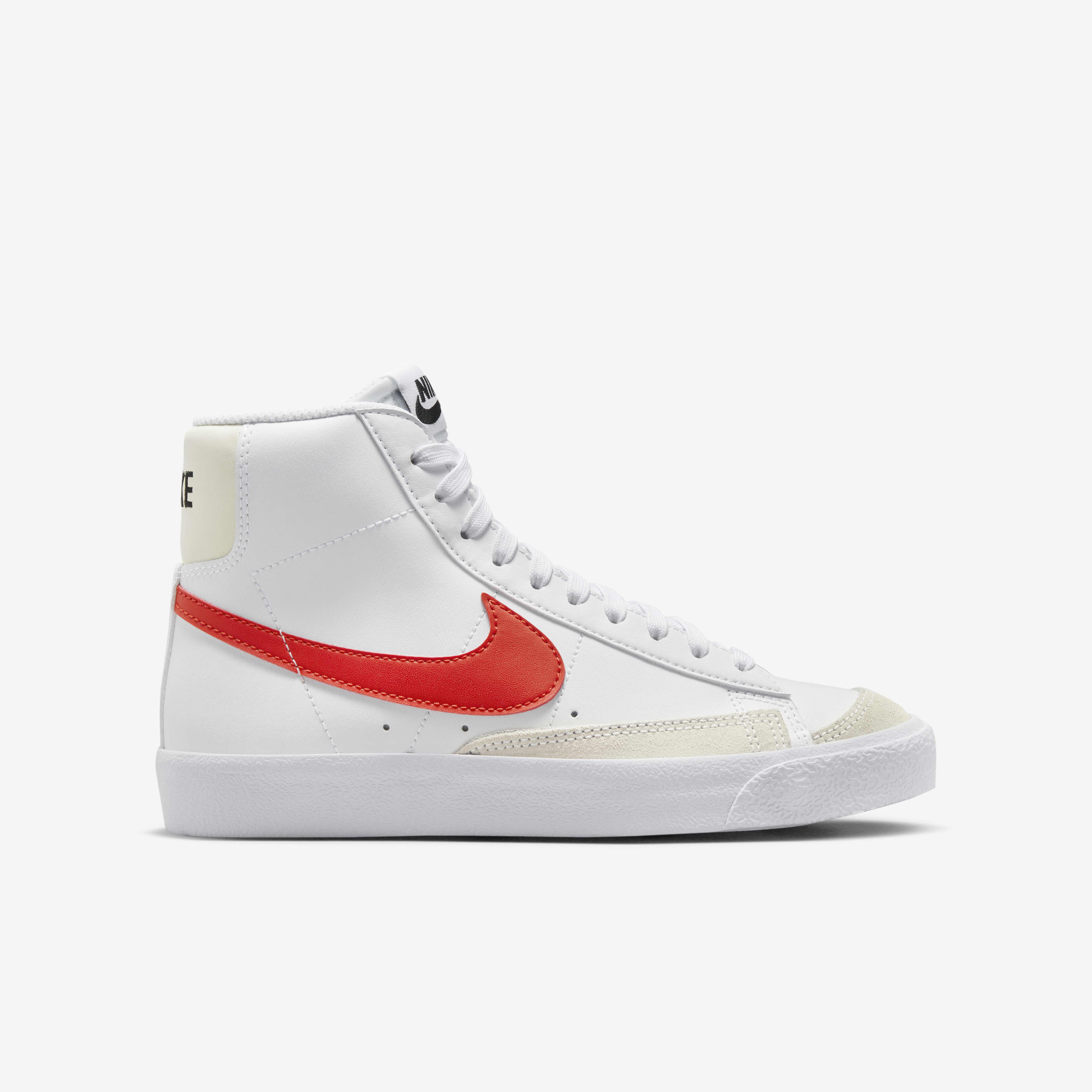 Nike Blazer Mid '77 image number 2