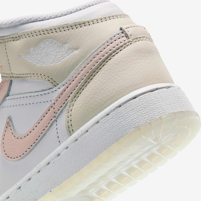 Air Jordan 1 Mid SE image number 7 Air Jordan 1 Mid SE image number 7