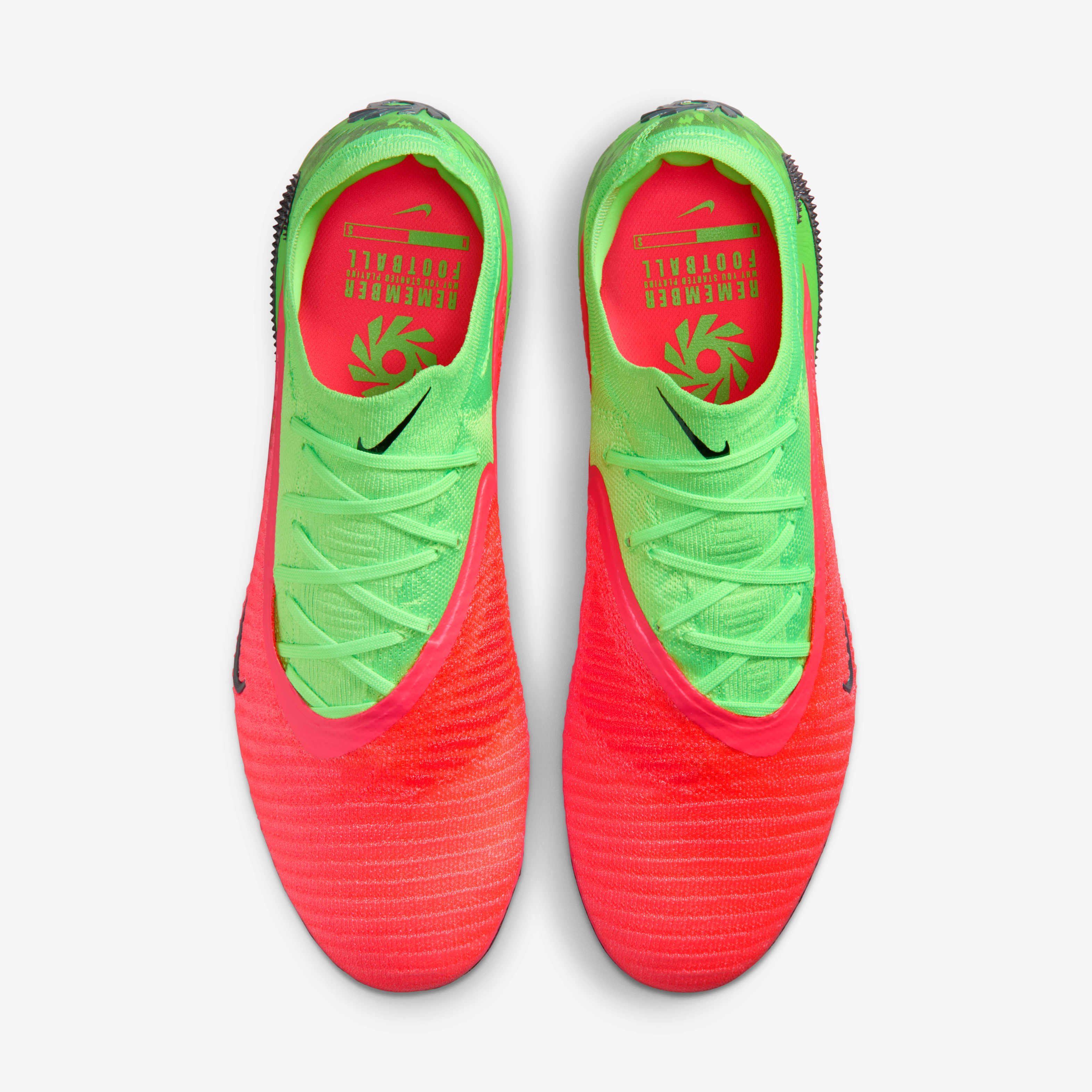 Nike Phantom 6 Low Elite 'Erling Haaland' image number 3