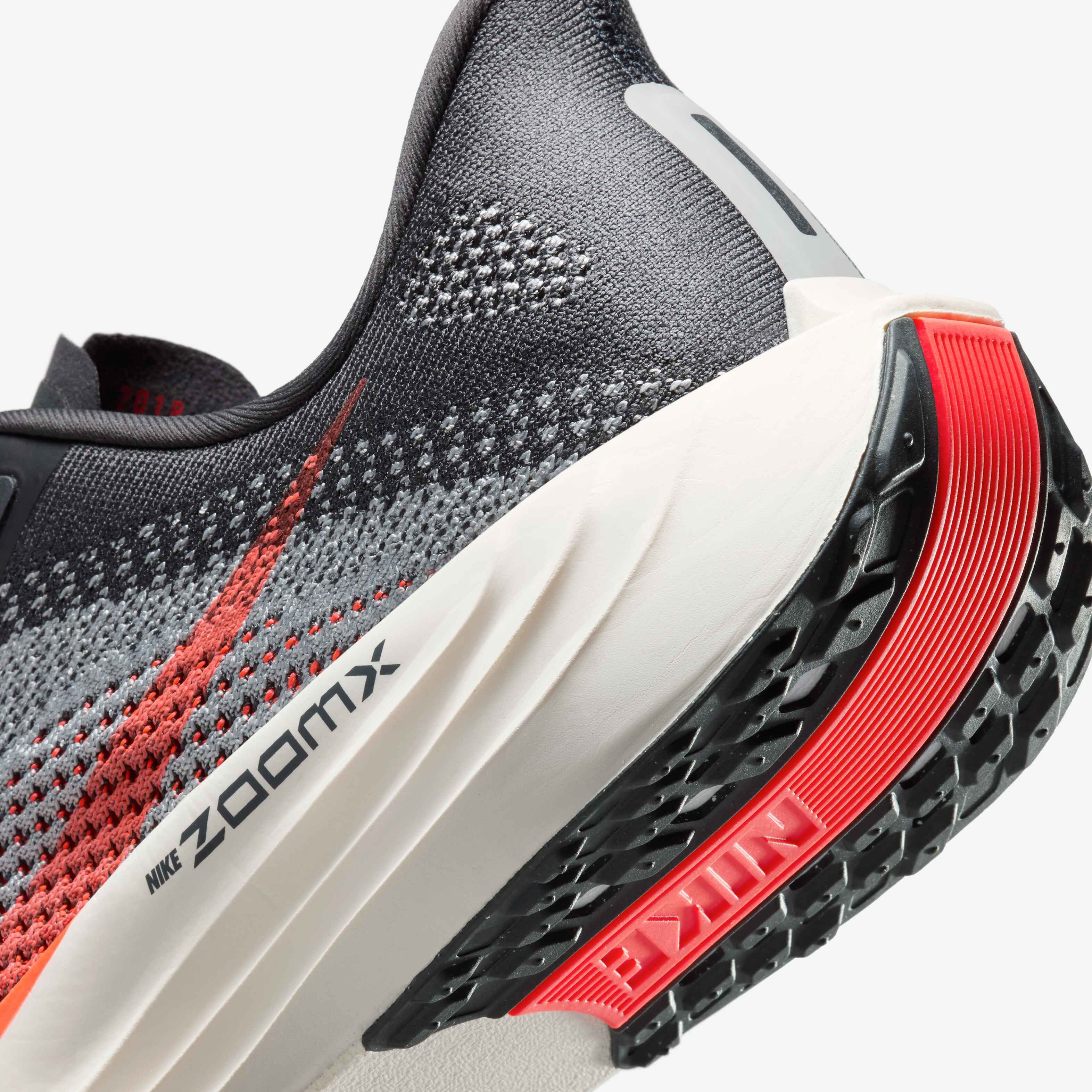 نايكي بيجاسوس بلس image number 7