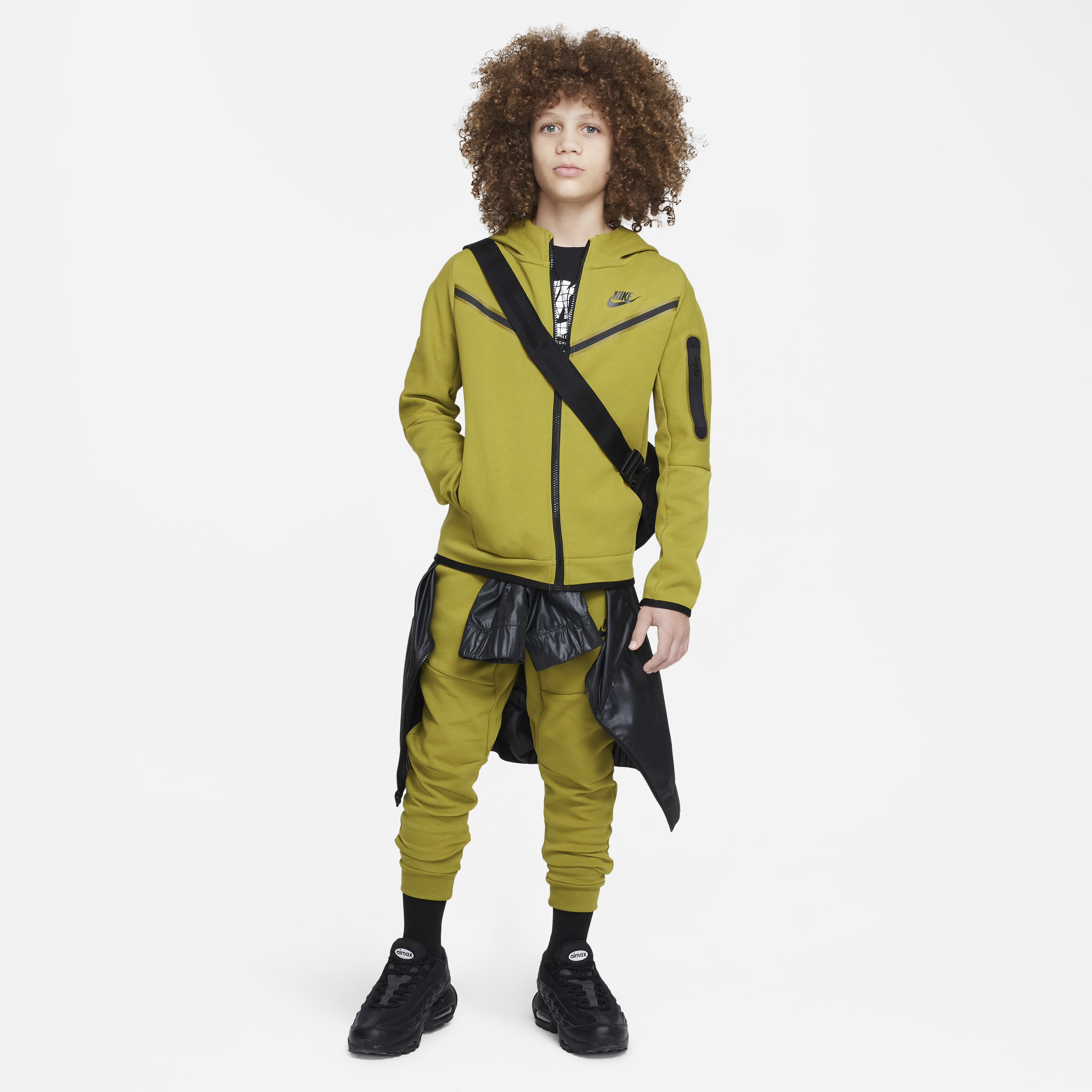 نايكي سبورتسوير تك فليس image number 5