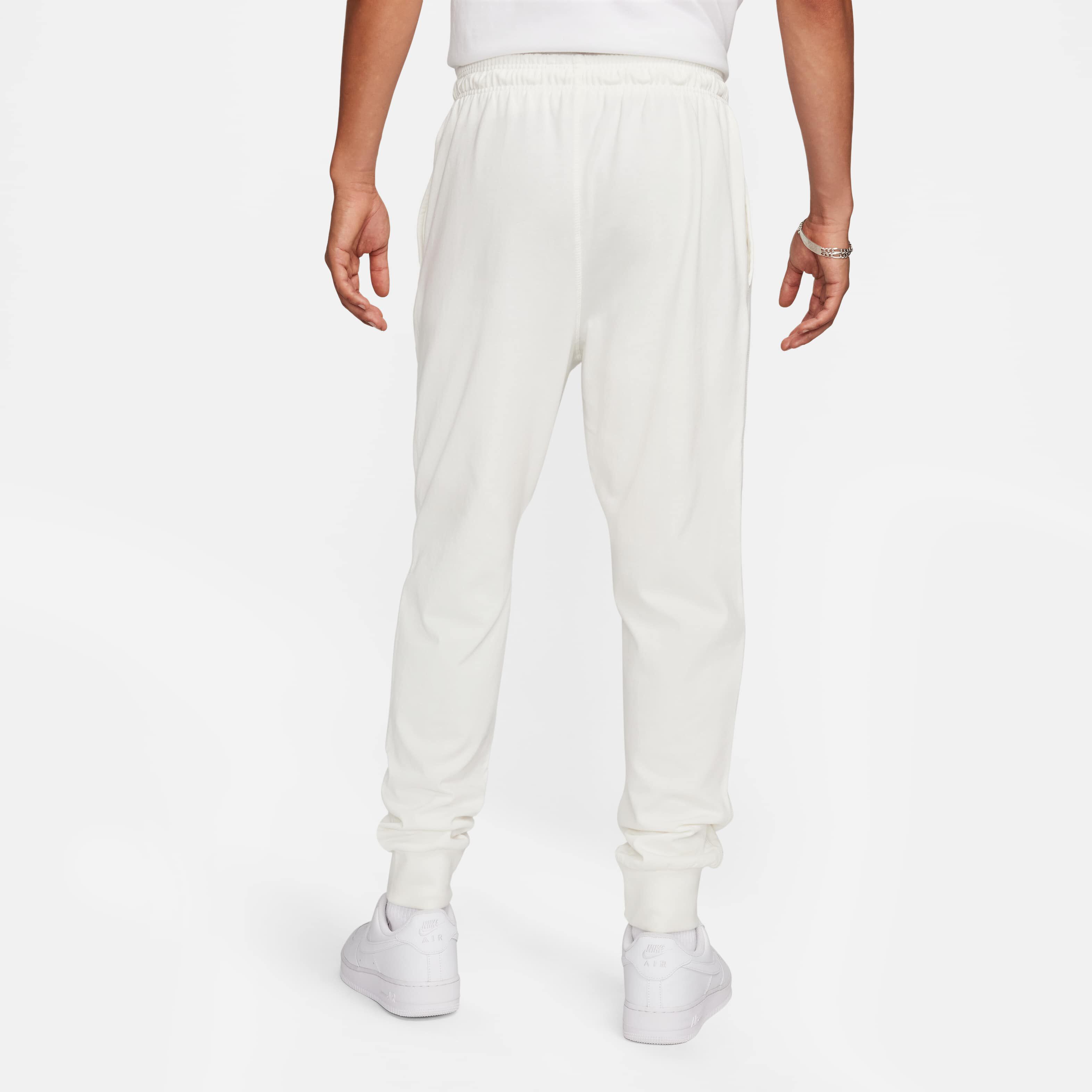 نايكي كلوب image number 1