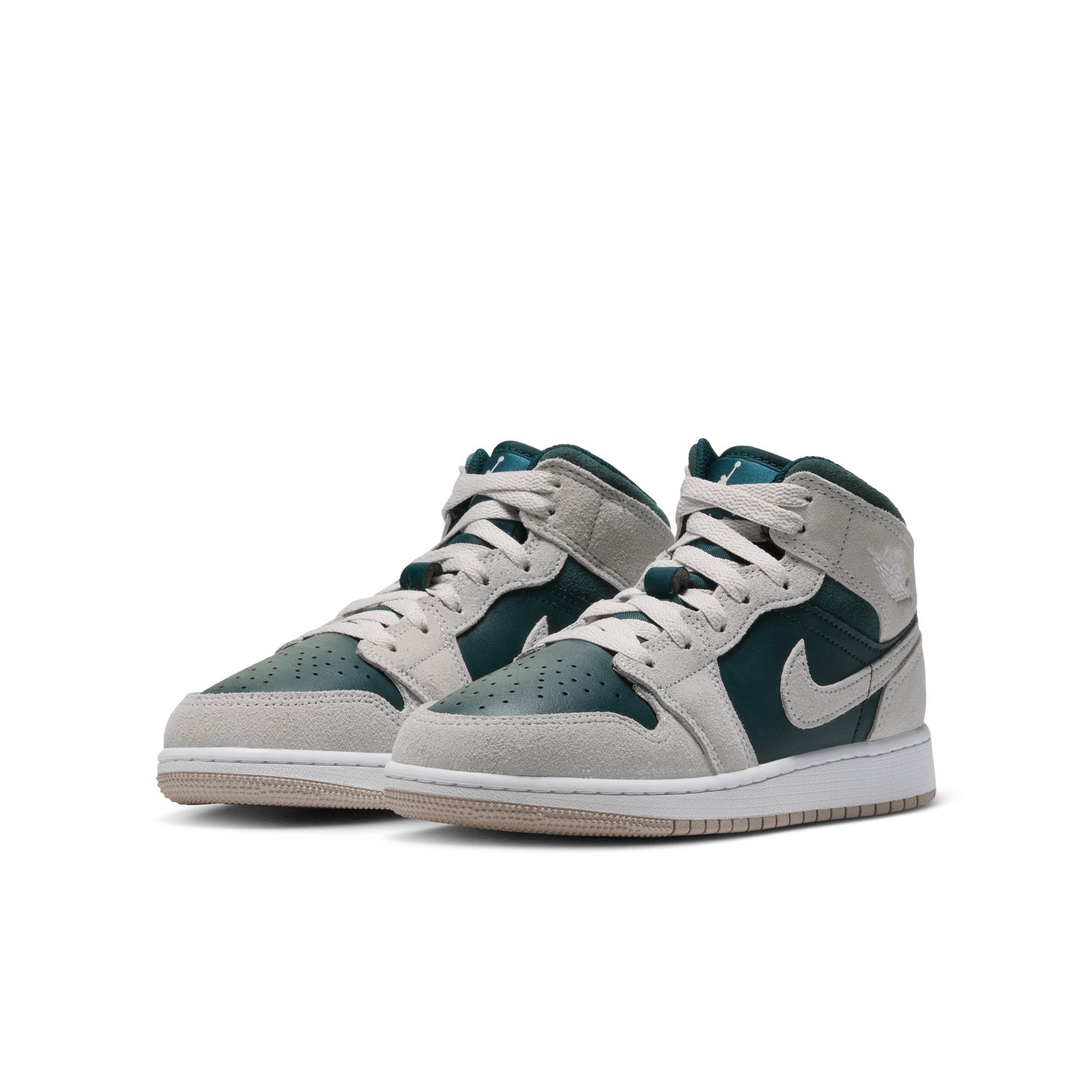 Air Jordan 1 Mid image number 2