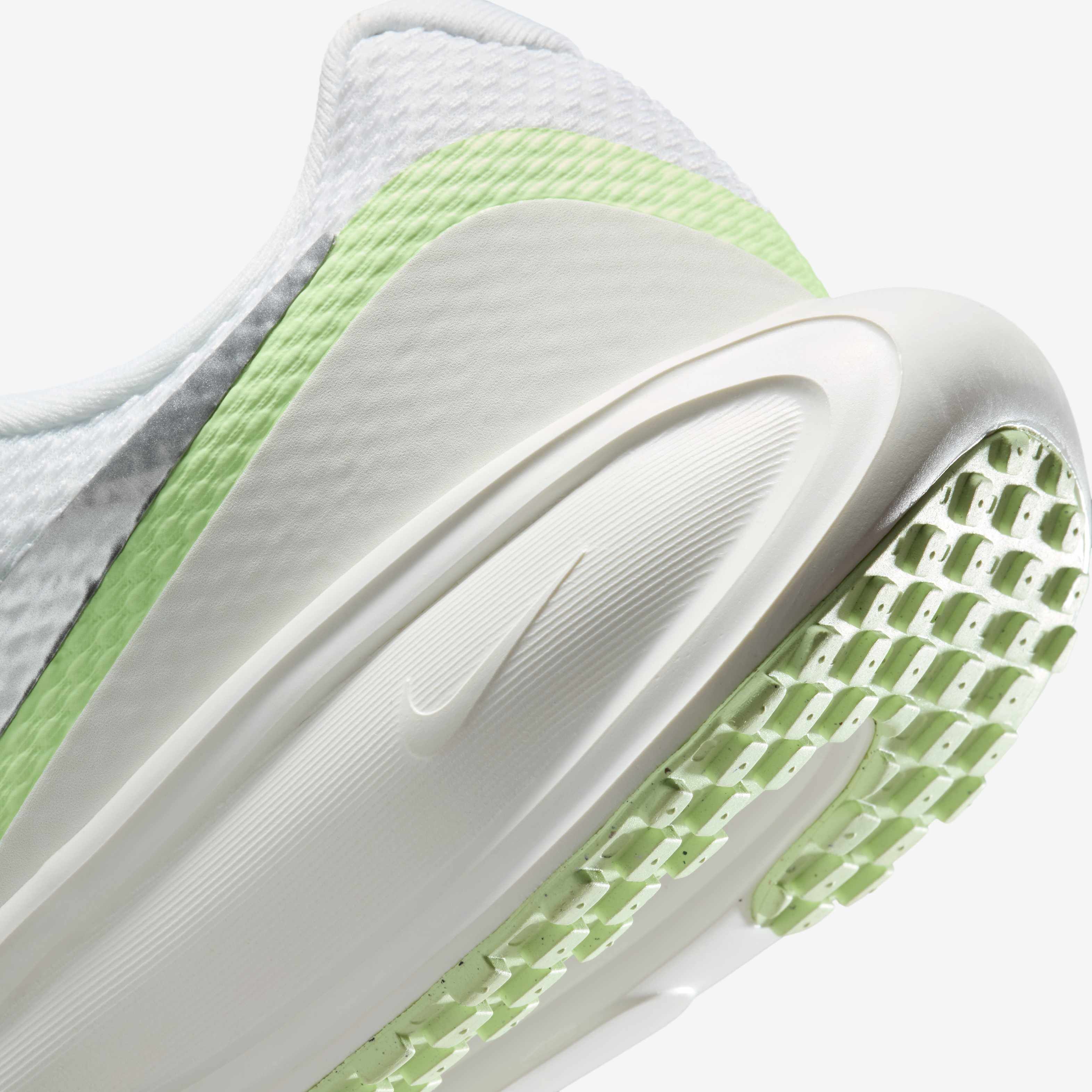 نايكي ريفلوشن 8 image number 7