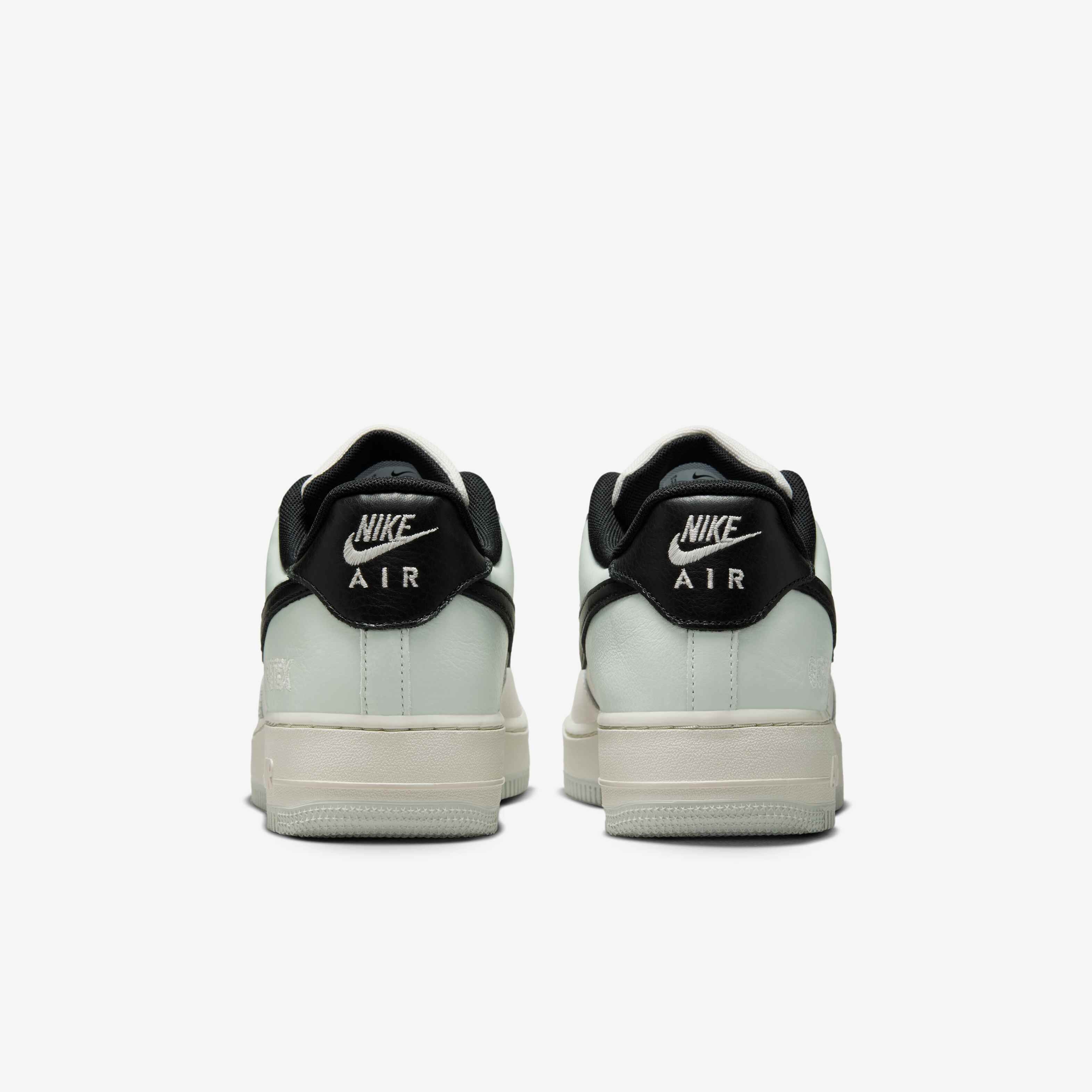 Nike Air Force 1 GORE-TEX &reg; image number 5