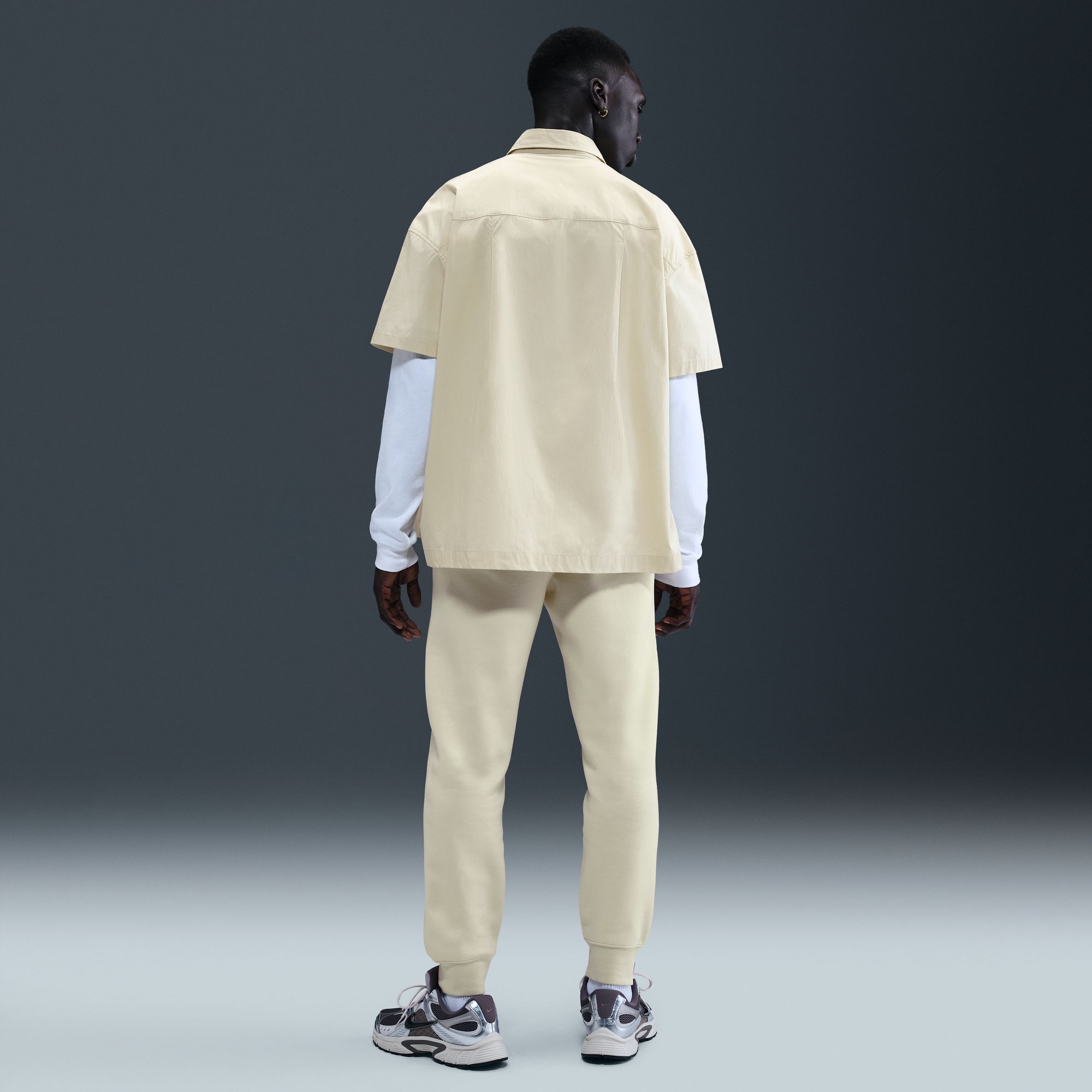 Nike Club image number 2
