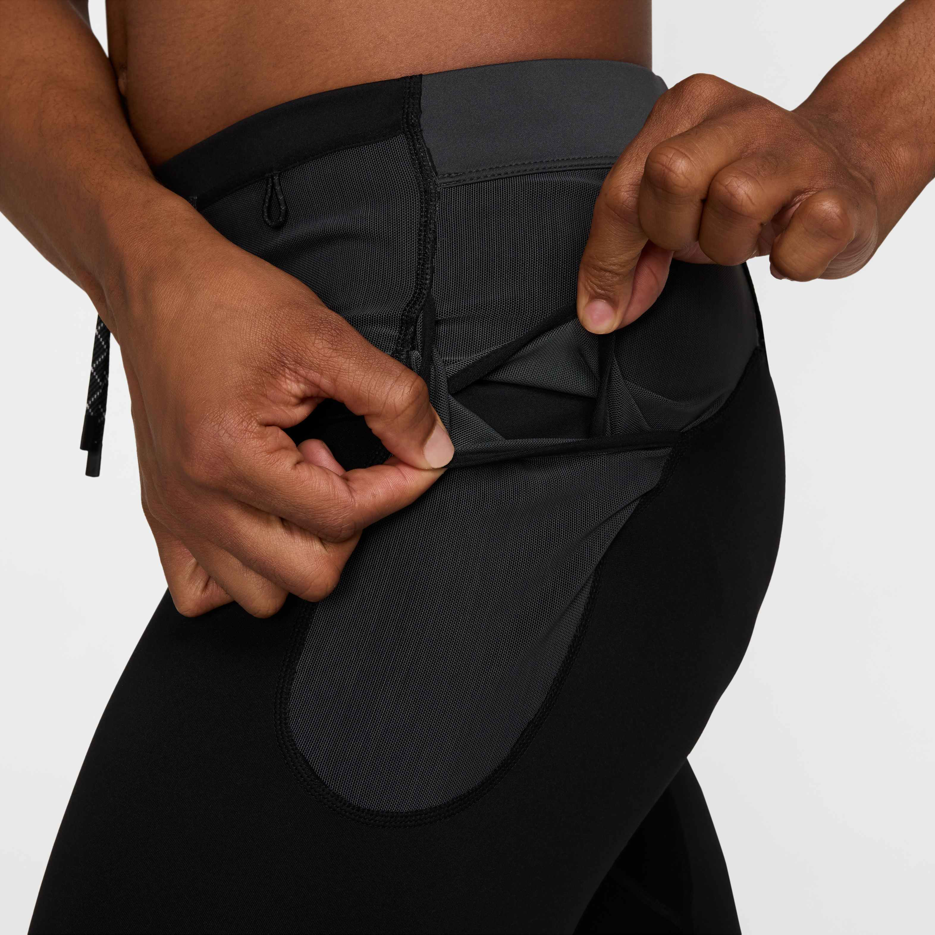 نايكي لافا لويز image number 5