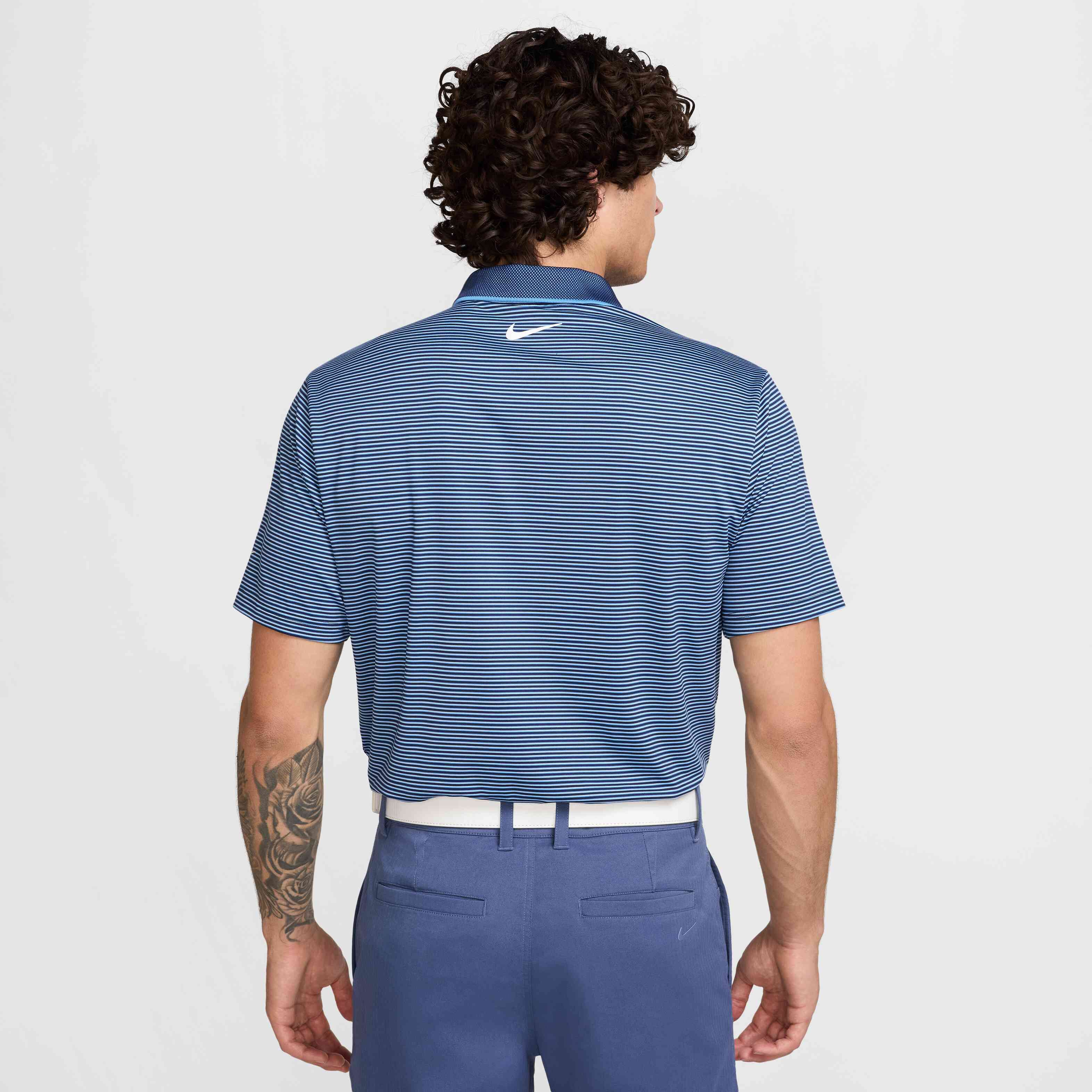 نايكي تور image number 1