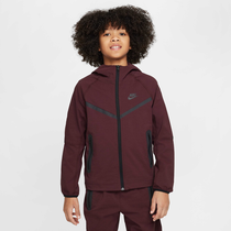 Nike Tech