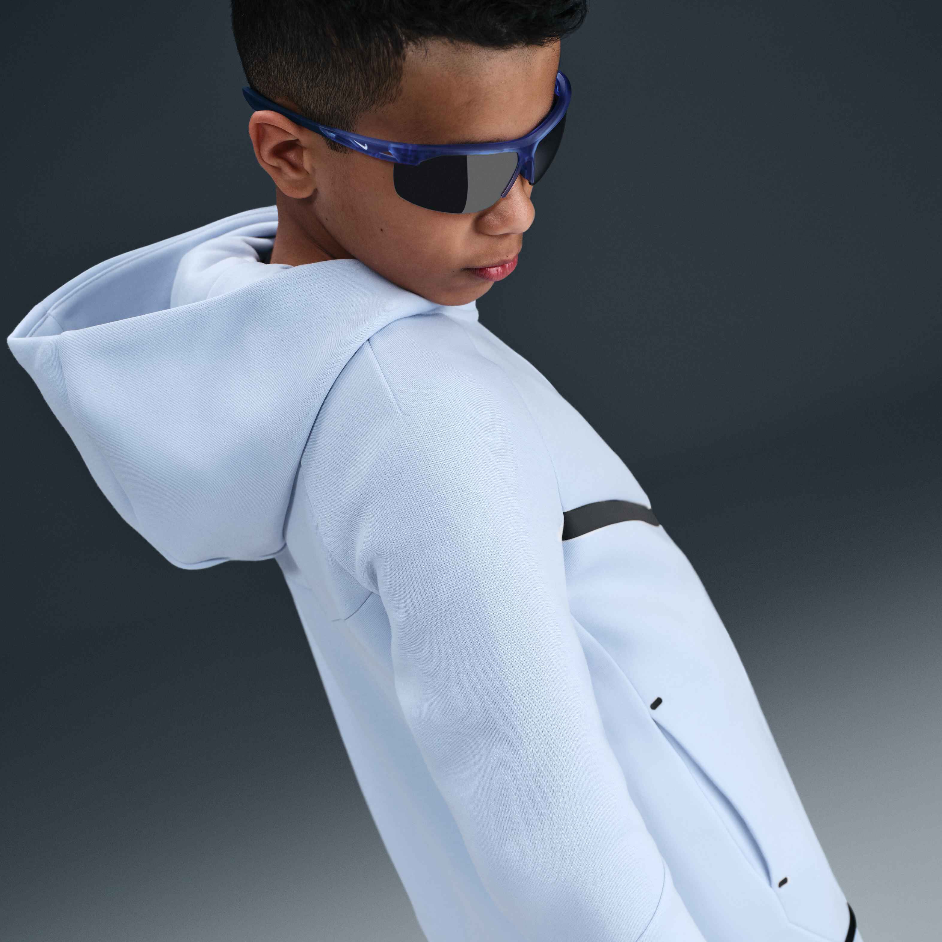 Nike Sportswear Tech Fleece image number 1