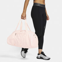 Nike One Club