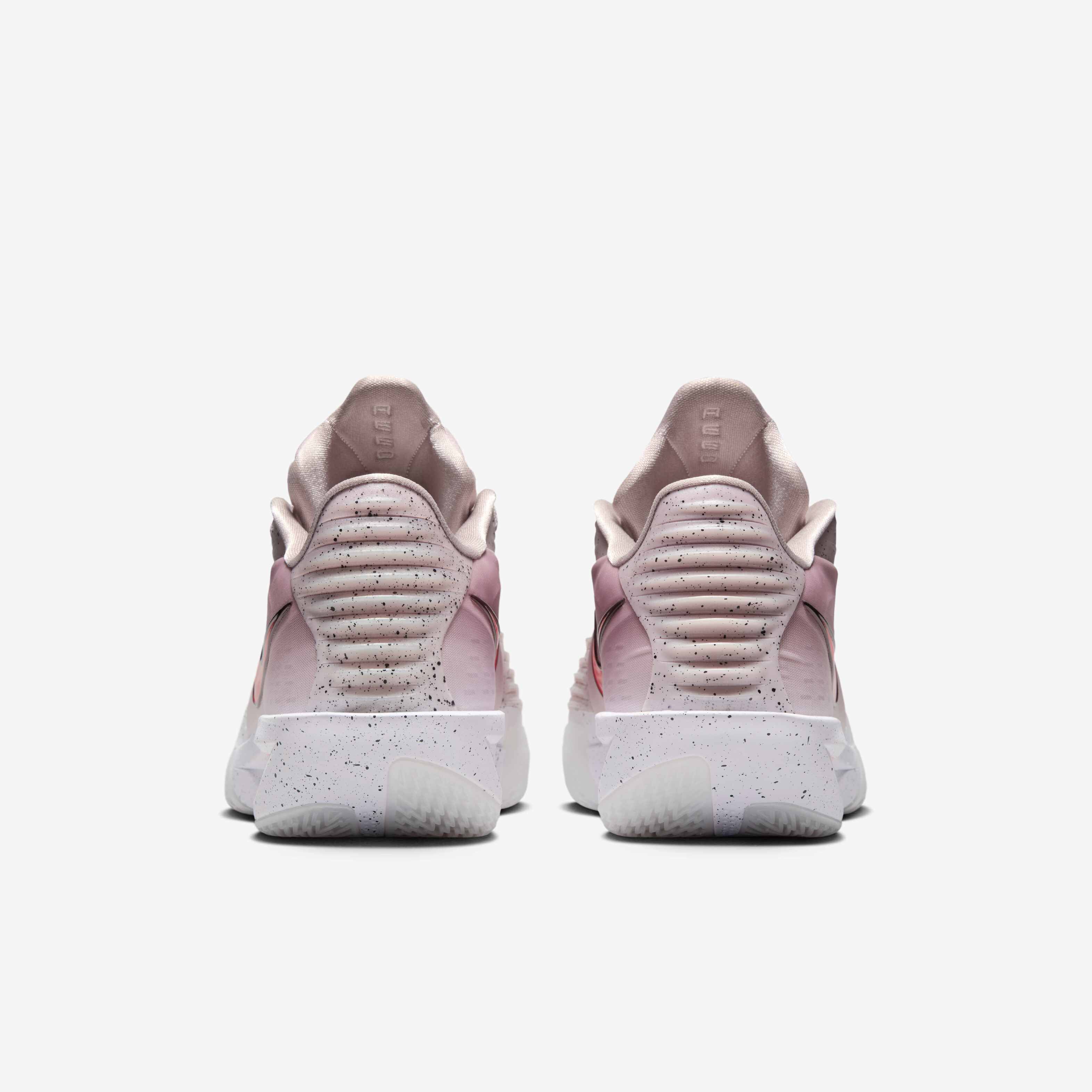 Nike G.T. Cut 3 Turbo image number 5