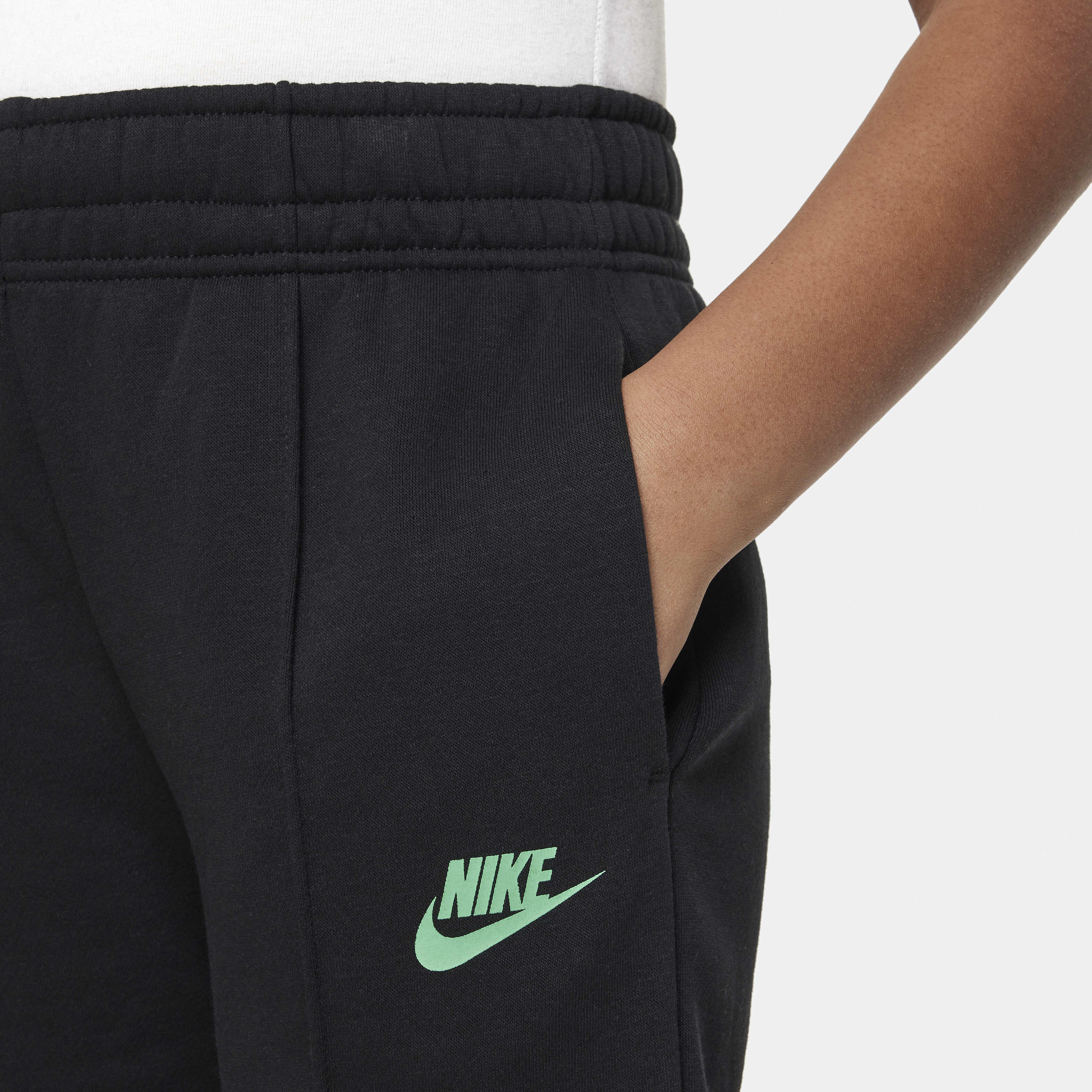 Nike Sportswear image number 3