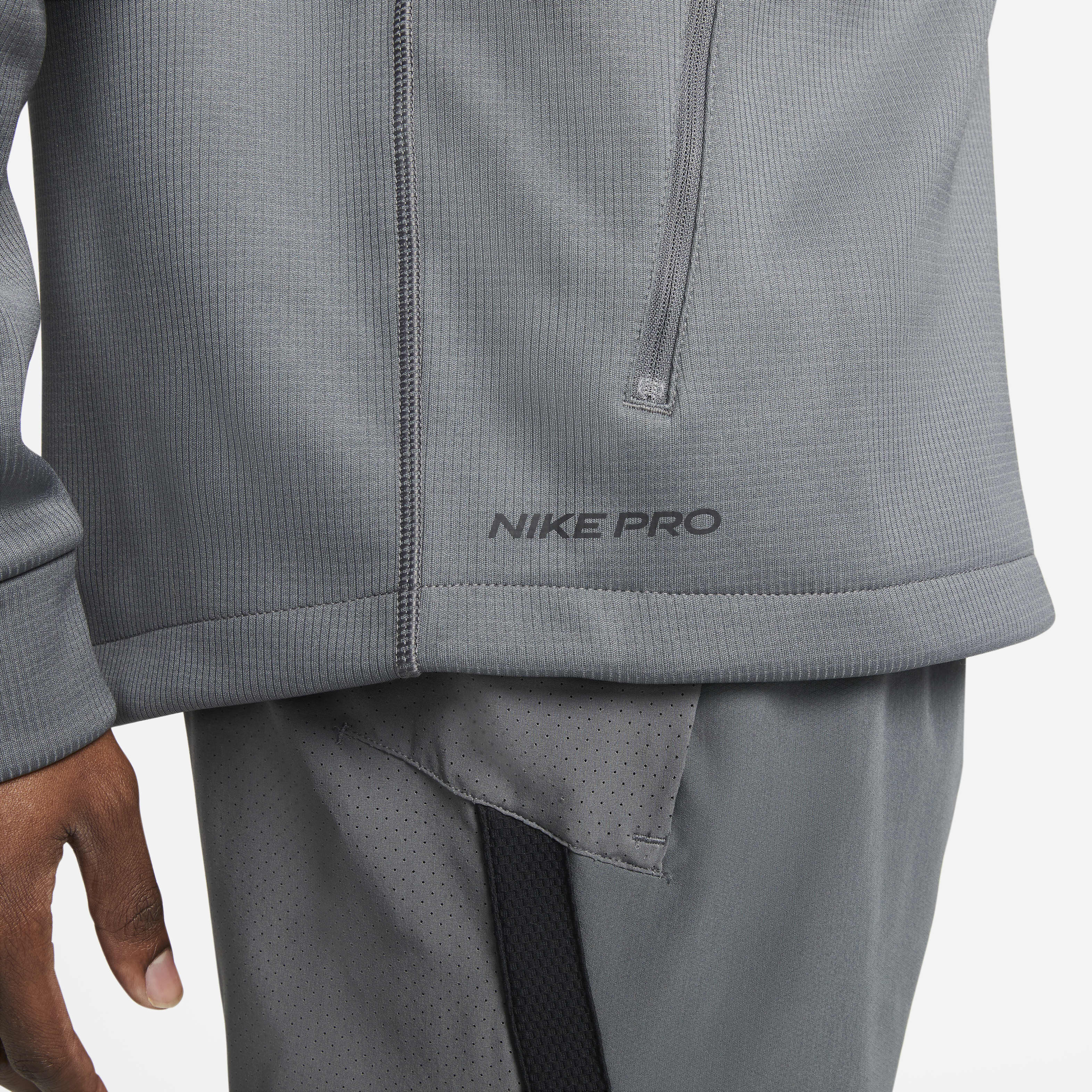Buy Nike Therma Sphere Men s Therma FIT Hooded Fitness Jacket Nike Kuwait Official