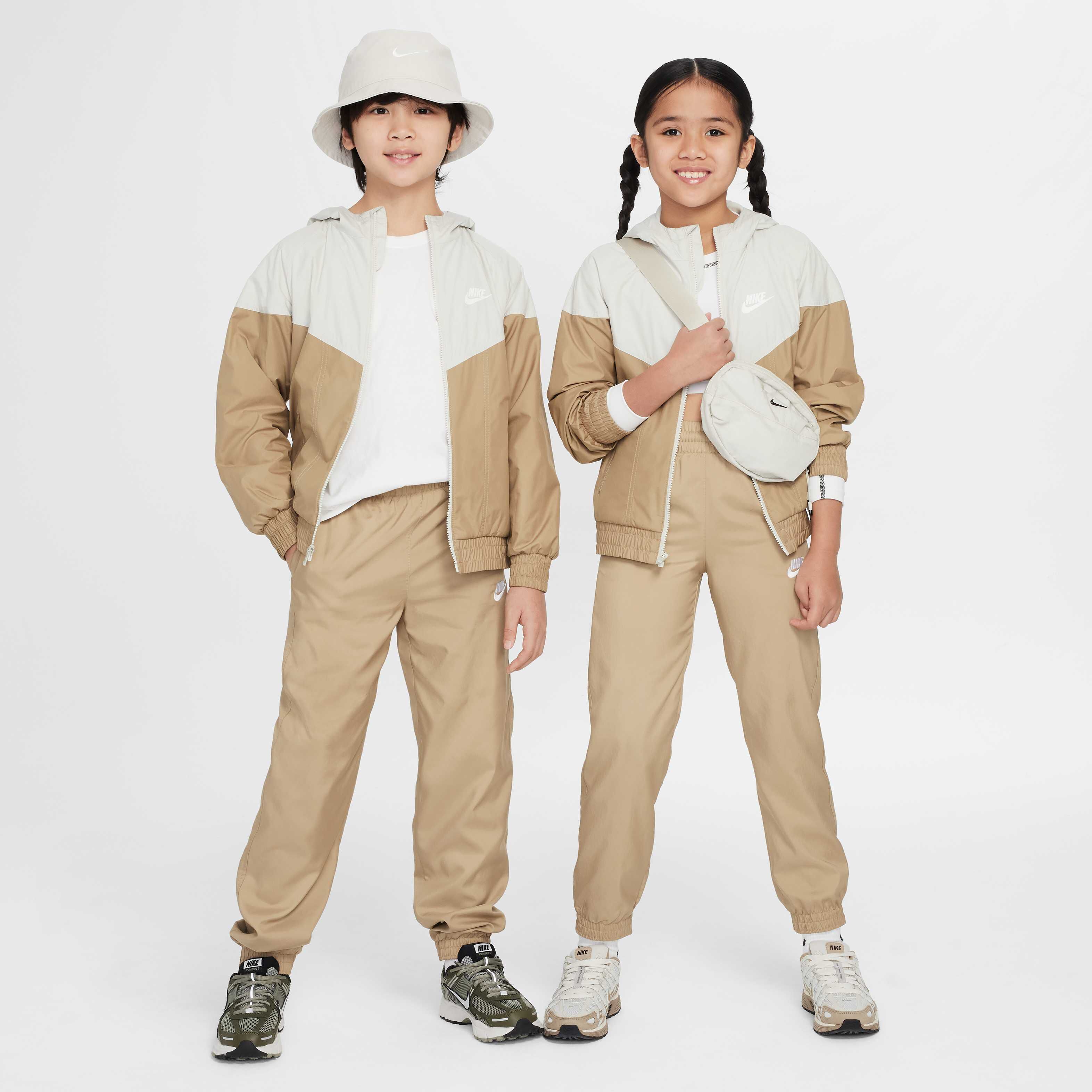 Buy Nike Sportswear Club Older Kids' Woven Joggers