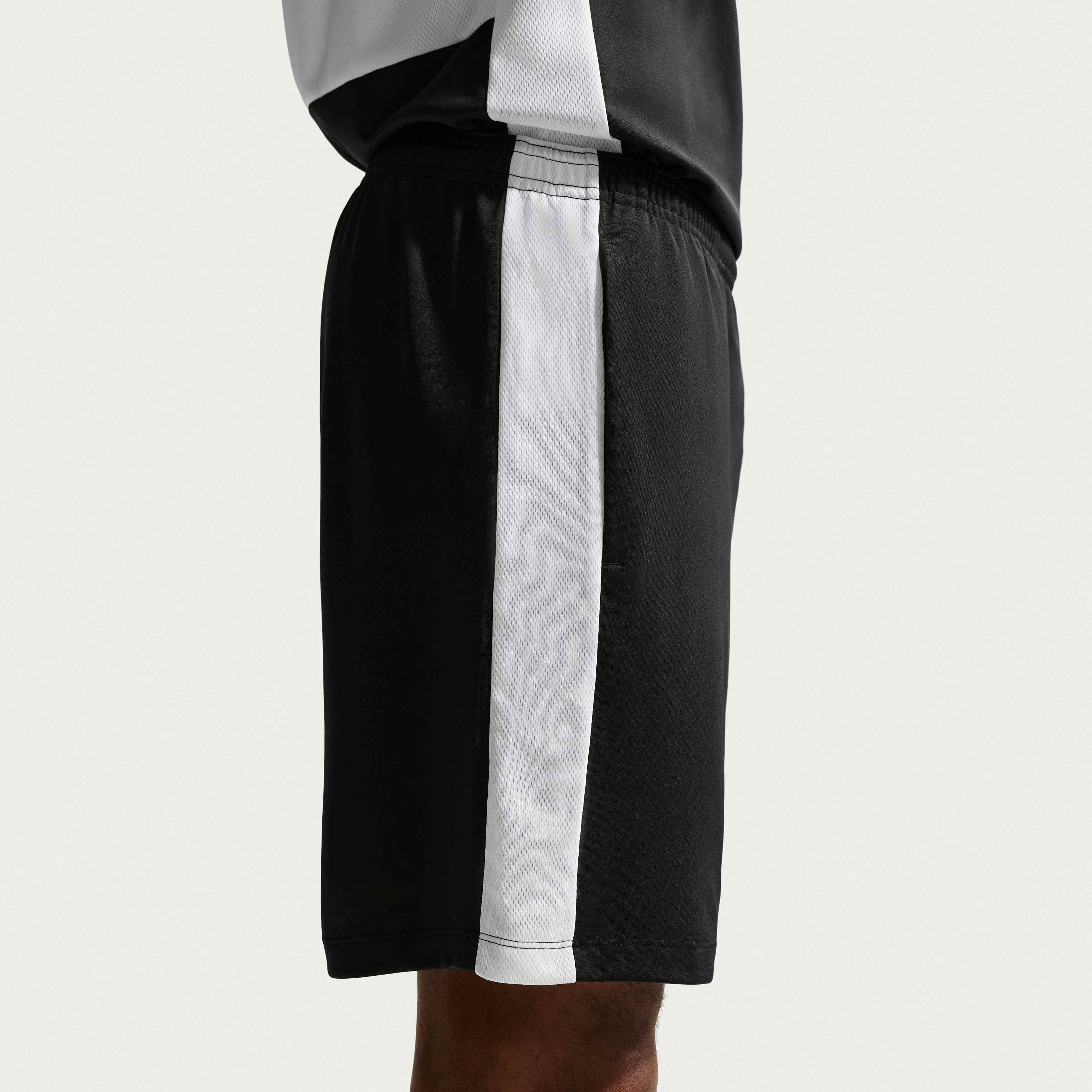 نايكي أكاديمي بلس image number 2