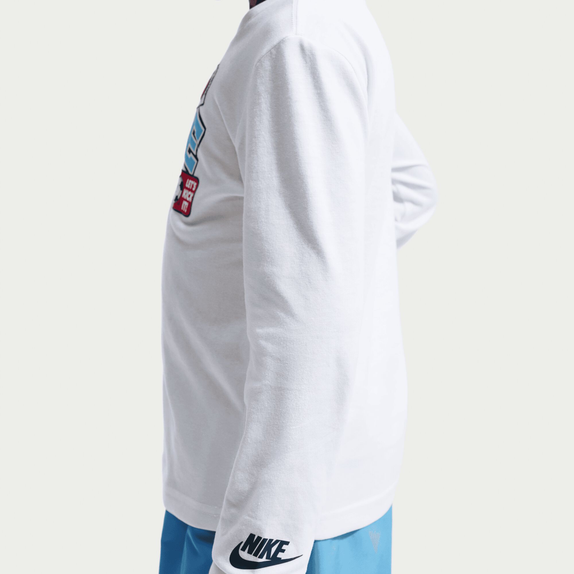 Nike image number 3