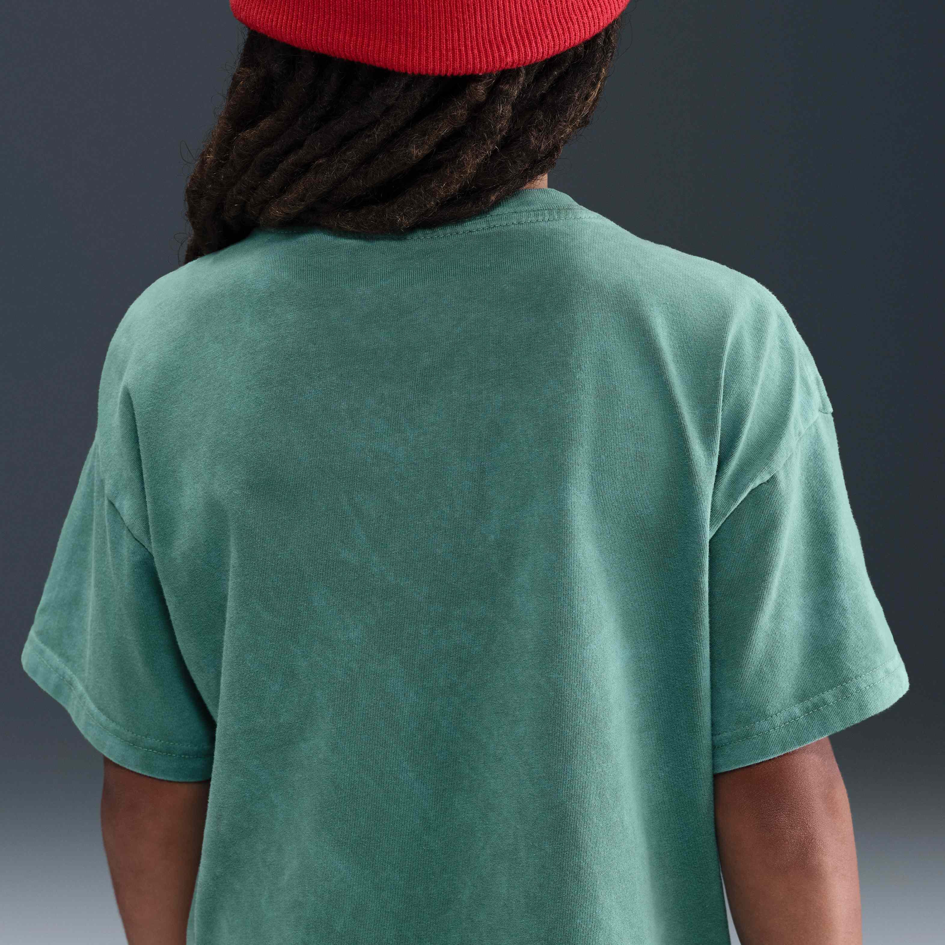 نايكي سبورتسوير كلوب image number 1