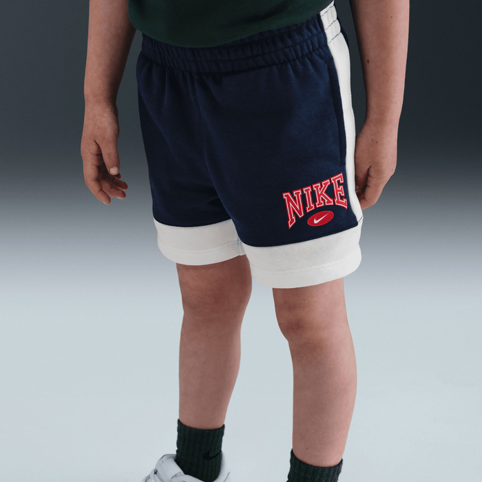 Nike Game Day Essentials image number 3 Nike Game Day Essentials image number 3