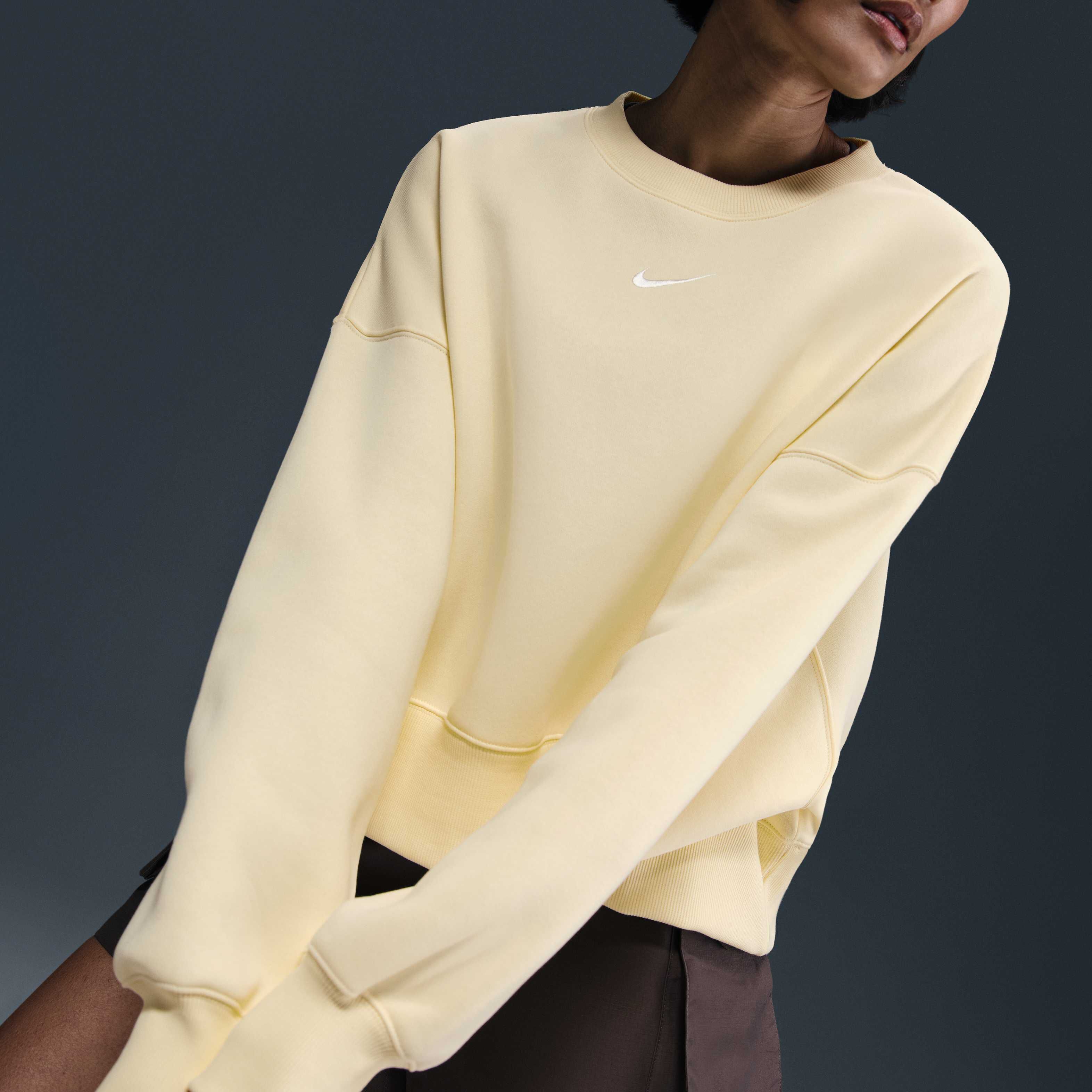 Nike Sportswear Phoenix Fleece image number 2