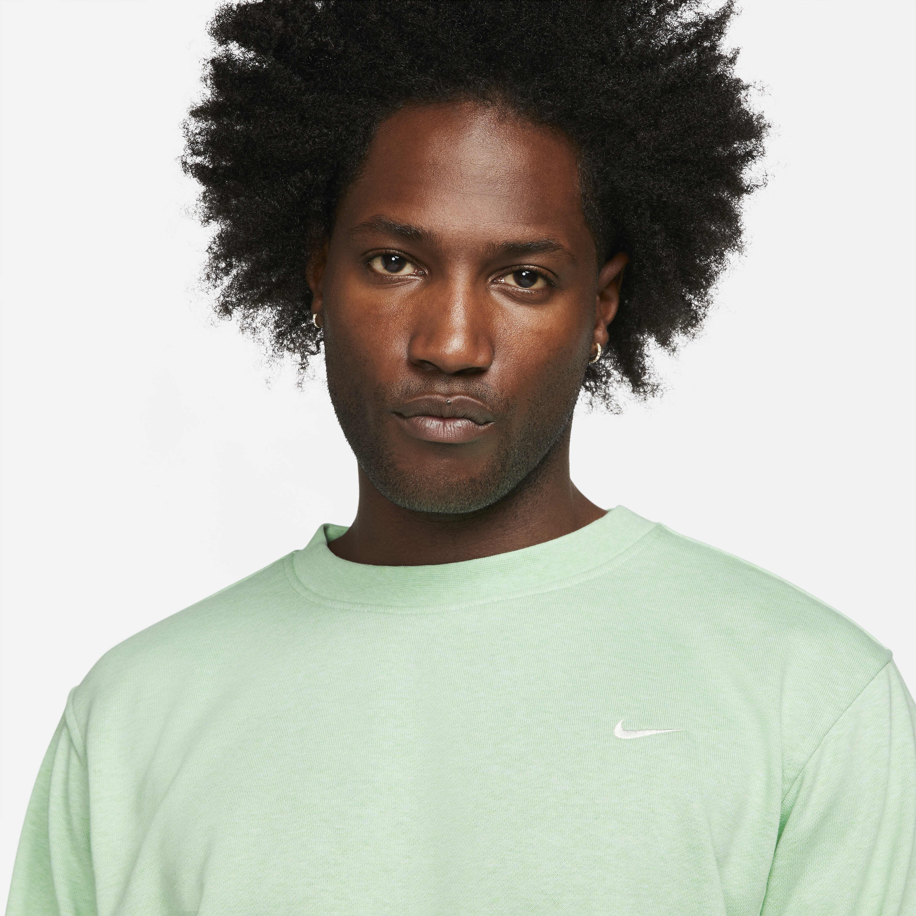 Buy Nike Standard Issue Men's Dri-FIT Crew Basketball Top - Enamel  Green/Heather/Pale Ivory | Nike Kuwait Official