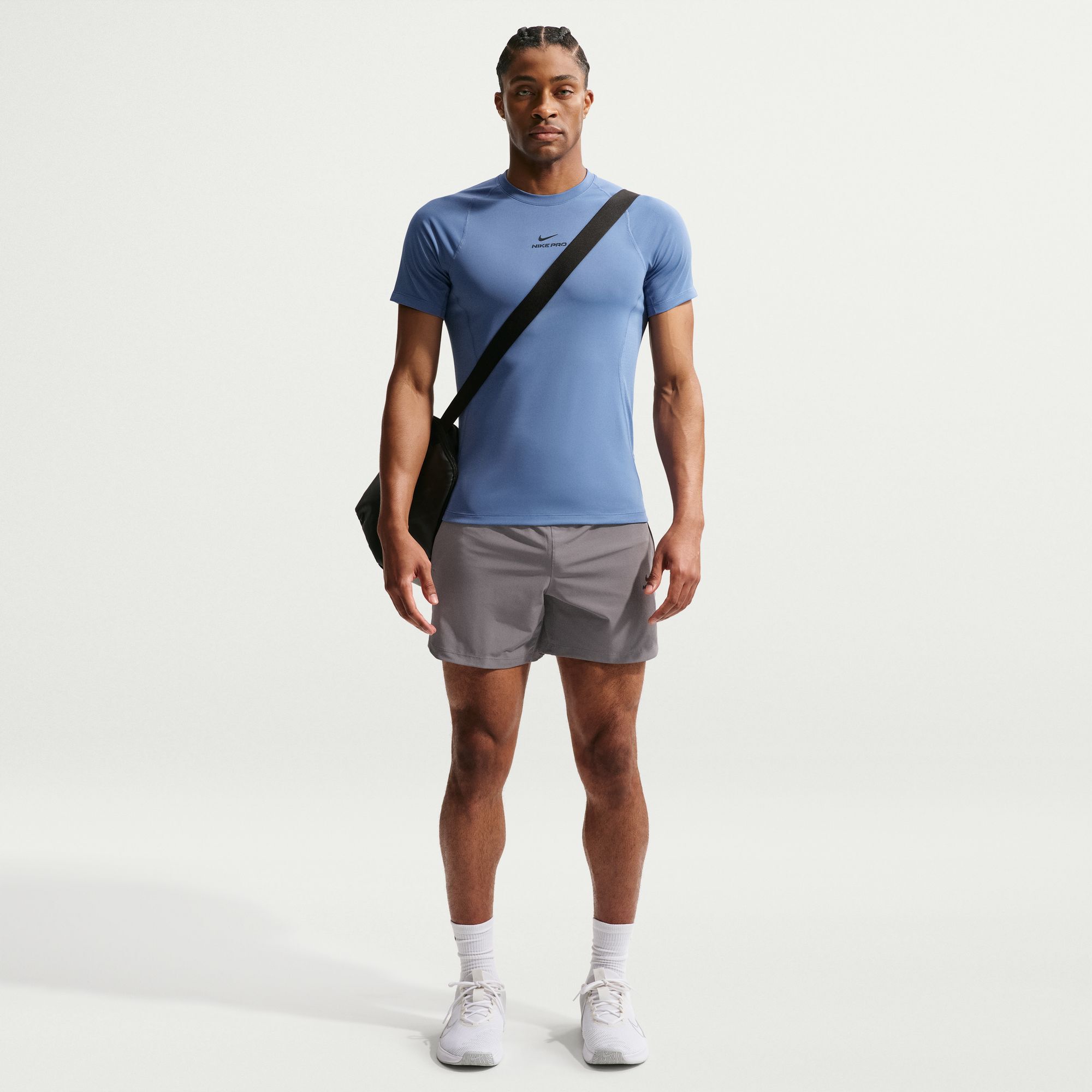 Nike Pro Training image number 0