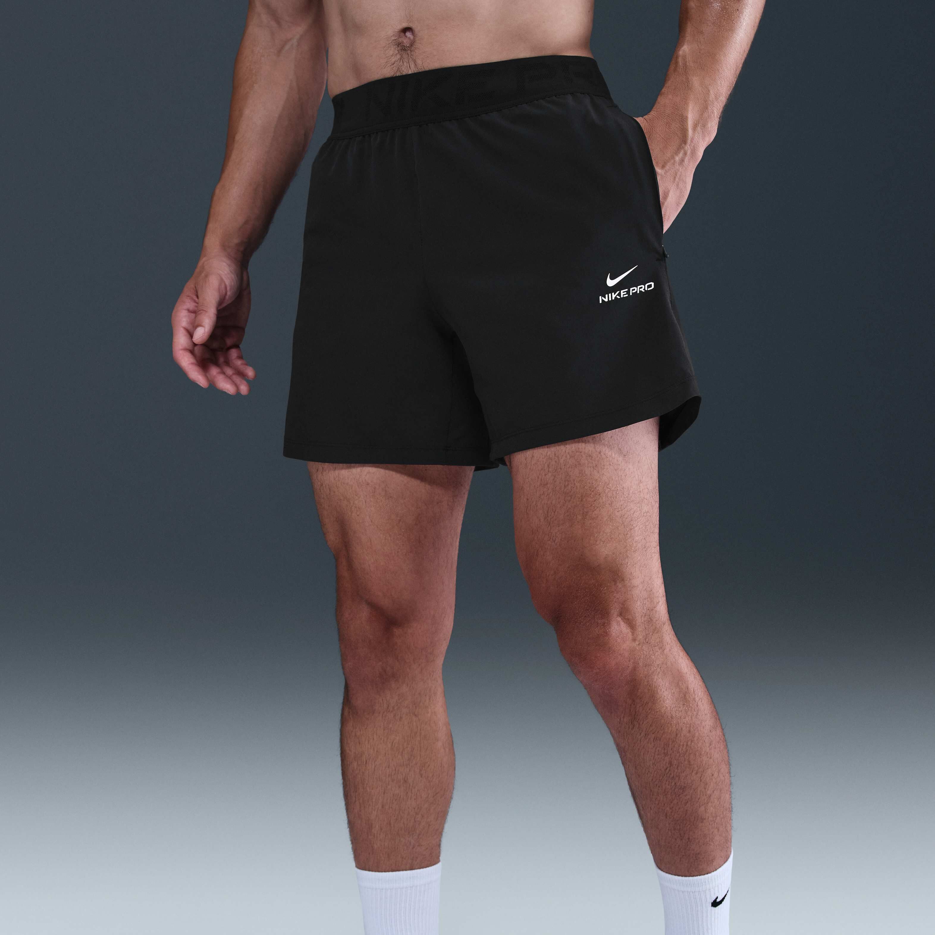 Nike Pro Training image number 1