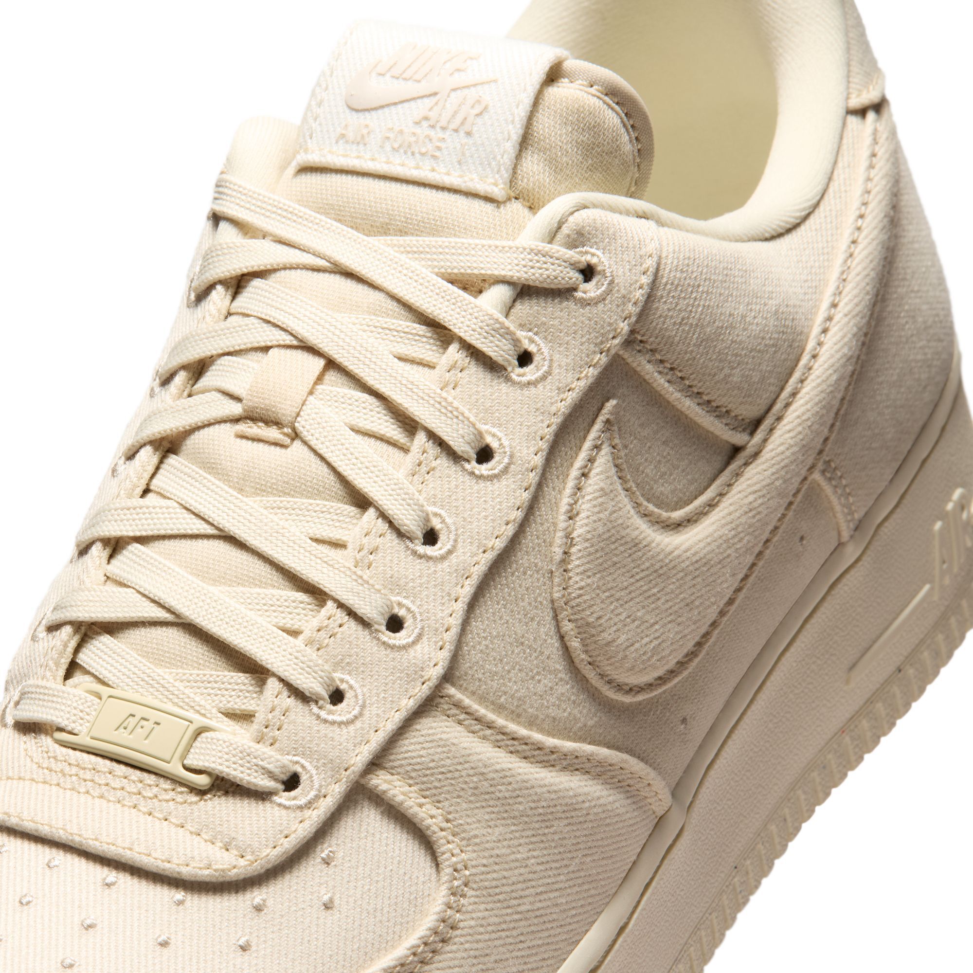 Nike Air Force 1 '07 LV8  image number 9