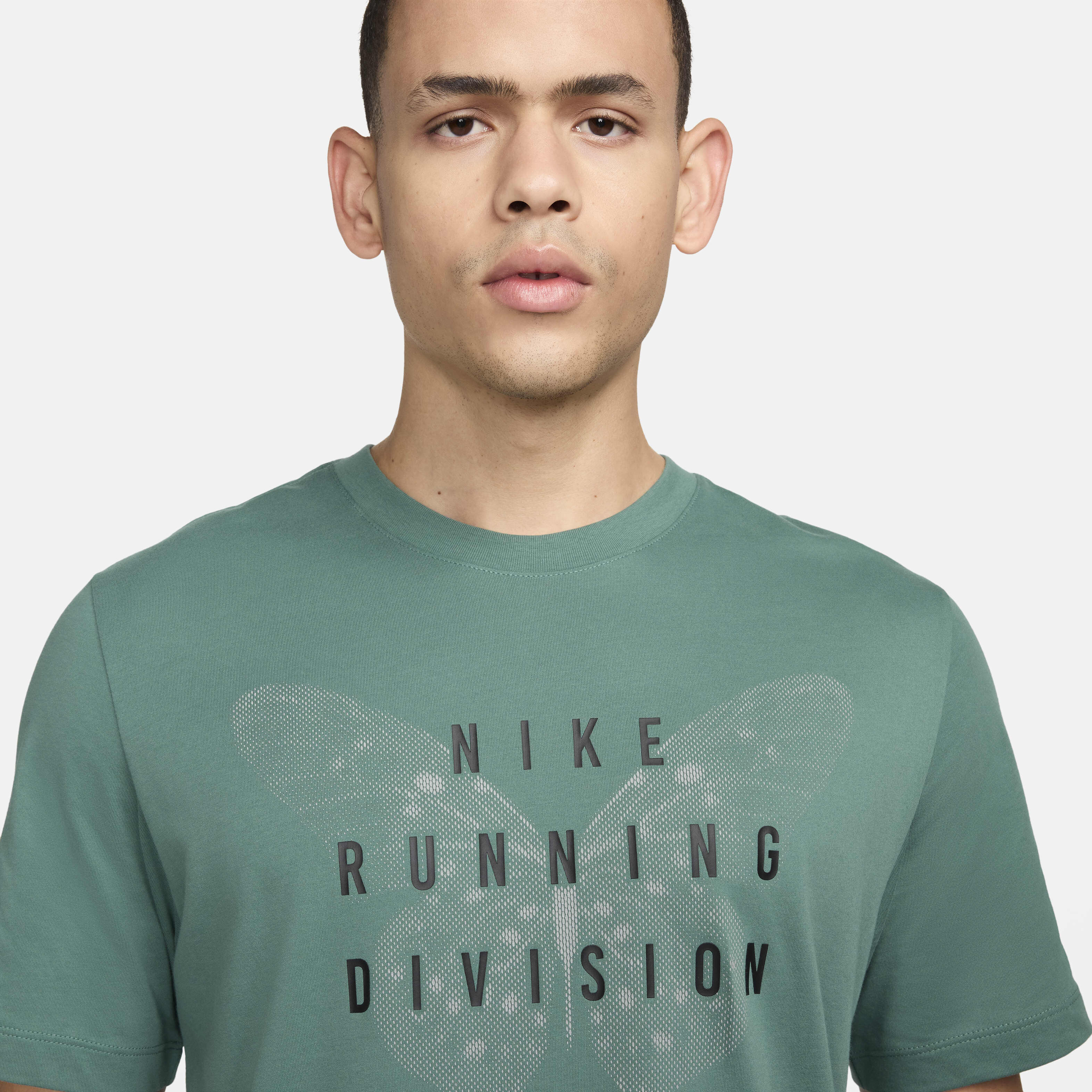 Buy Nike Run Division Men's Dri-FIT T-Shirt - Bicoastal @ Nike Kuwait