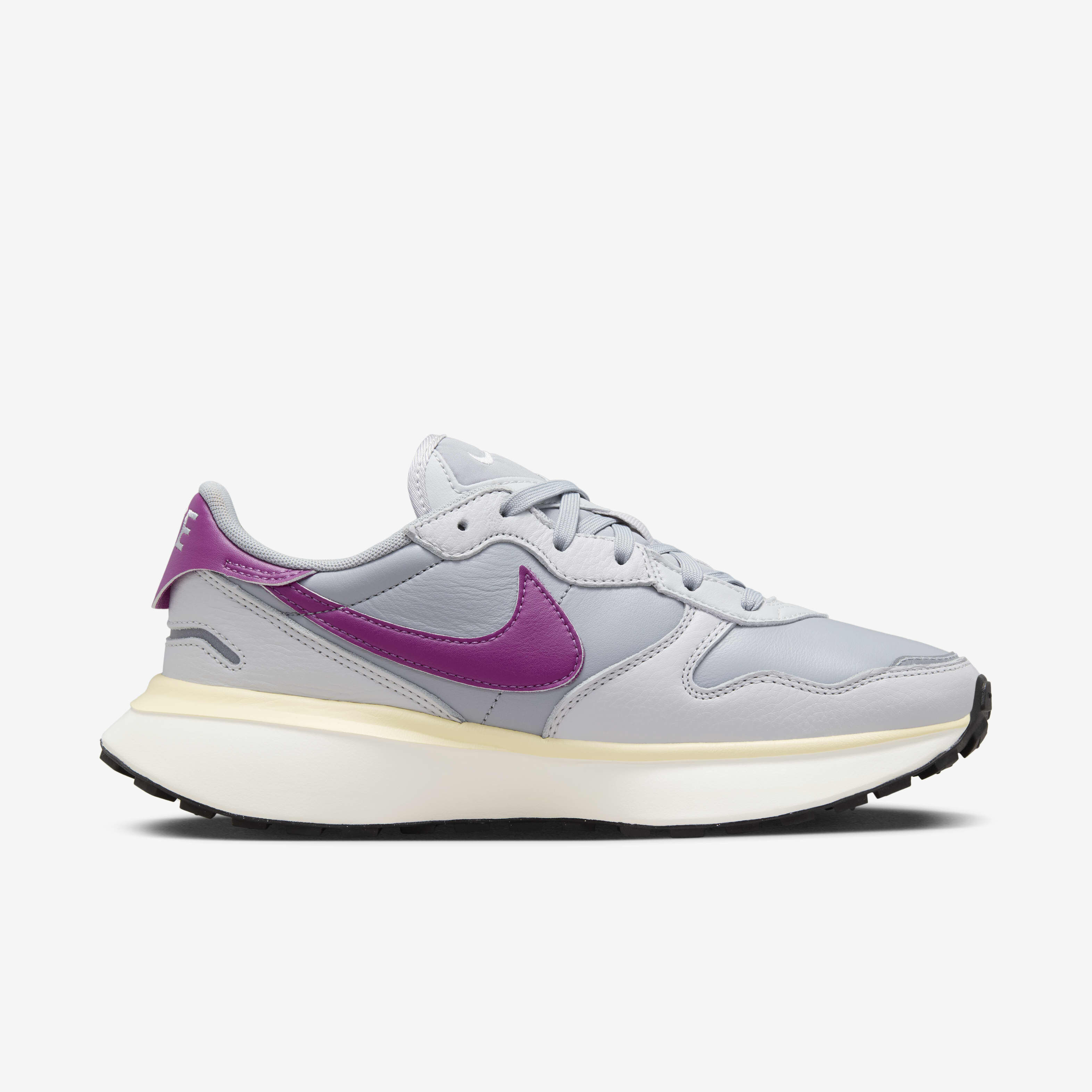 Nike Phoenix Waffle Leather image number 2