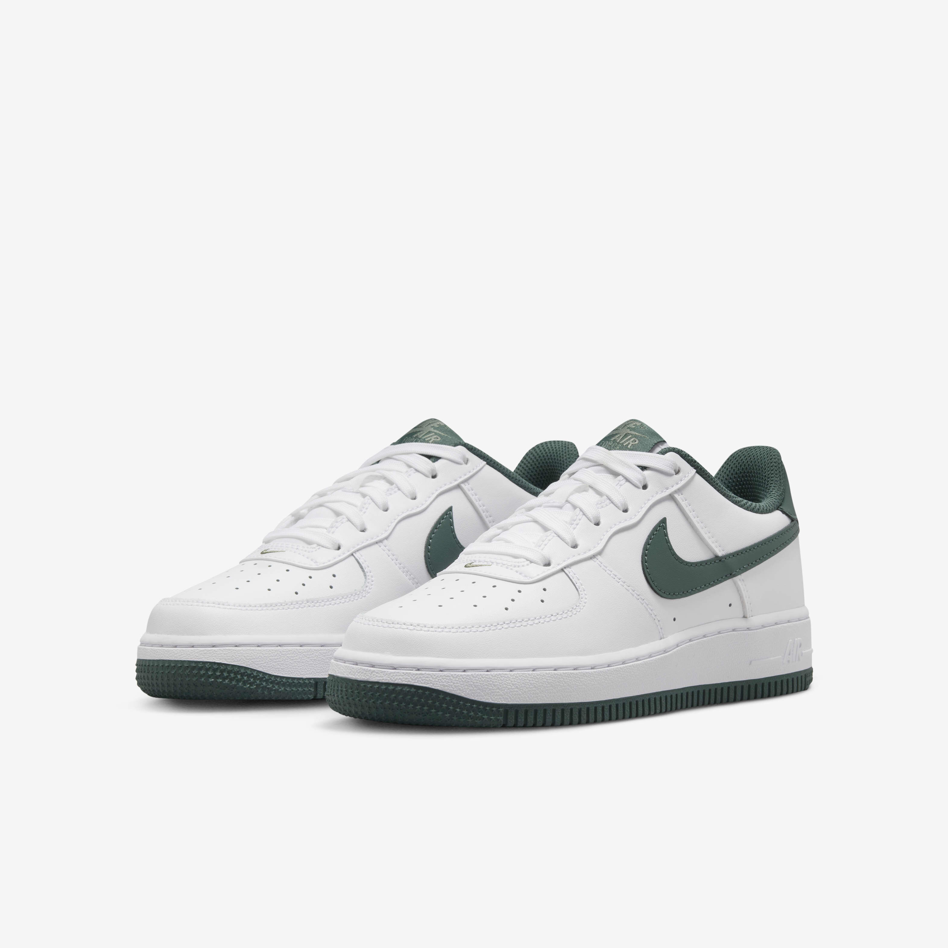 Buy Nike Air Force 1 Older Kids Shoes Nike Kuwait Official