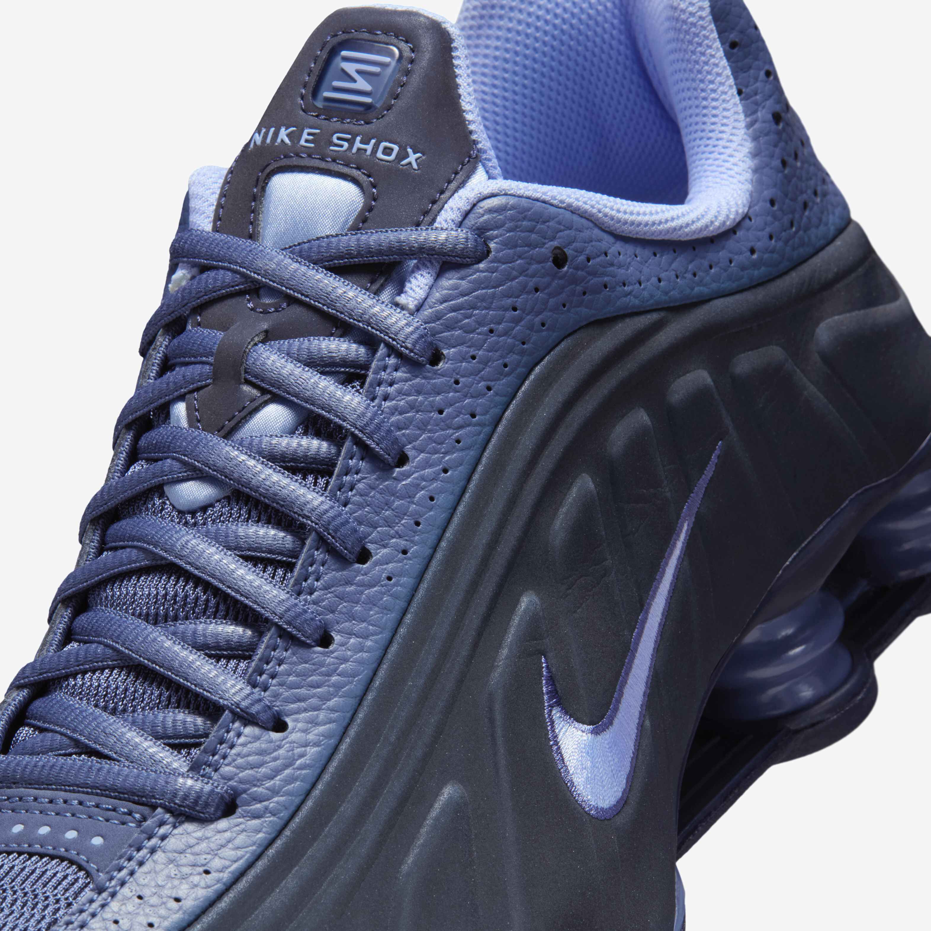 Nike Shox R4 image number 6