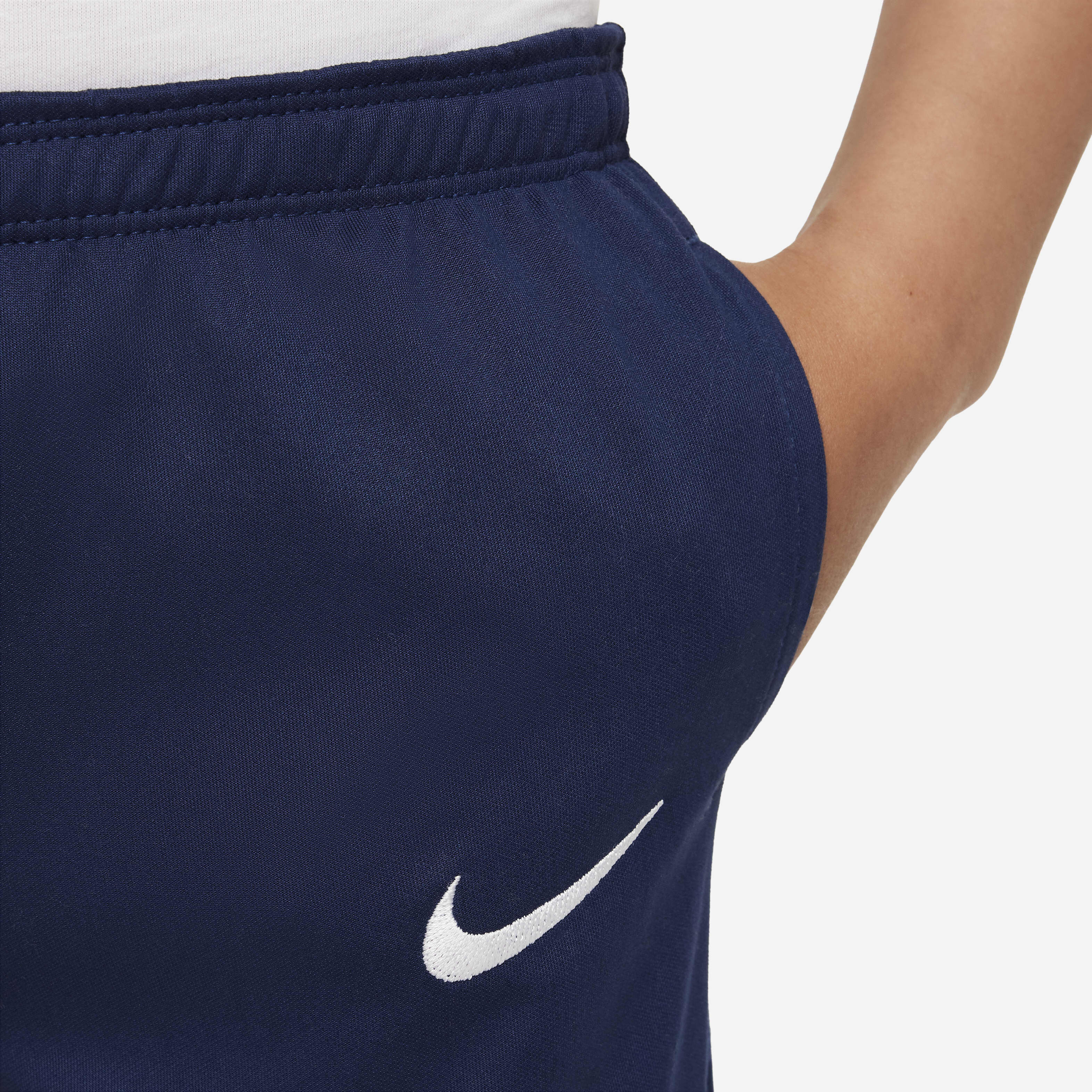 Paris Saint-Germain Academy Pro image number 2